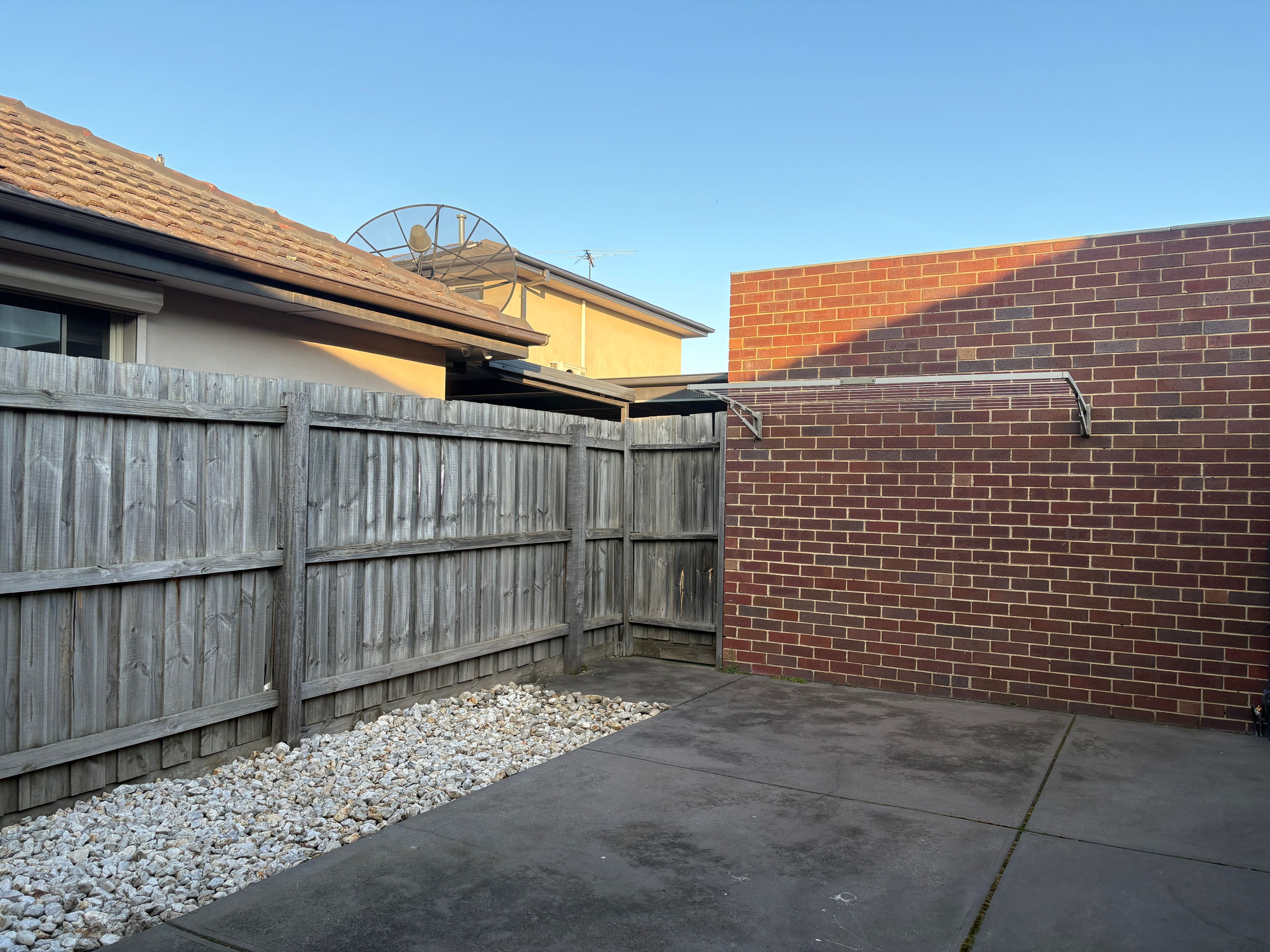 1/40 Dundee Street — photo 11 of 11
