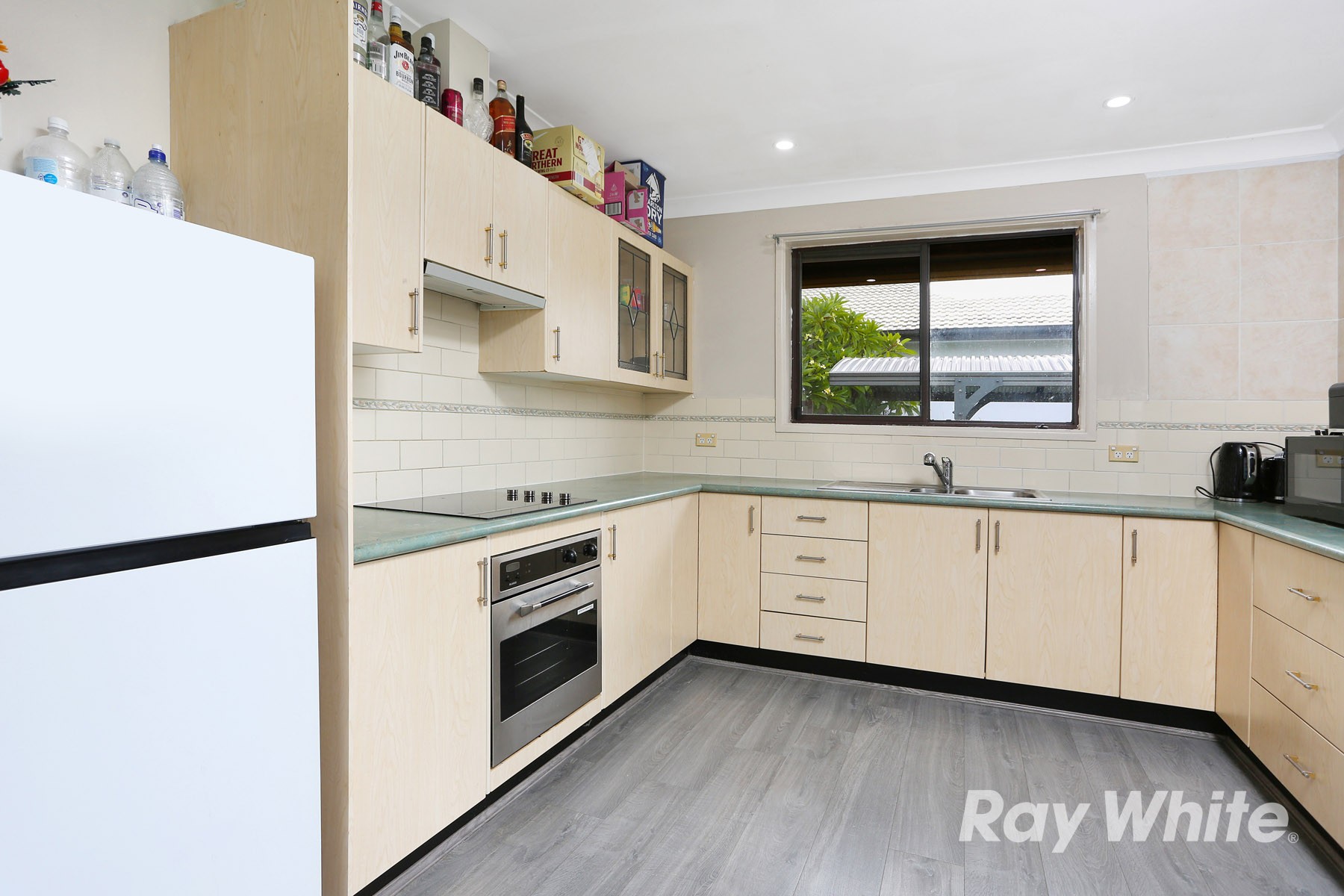 18 & 18a Wembley Avenue, Cambridge Park, NSW 2747