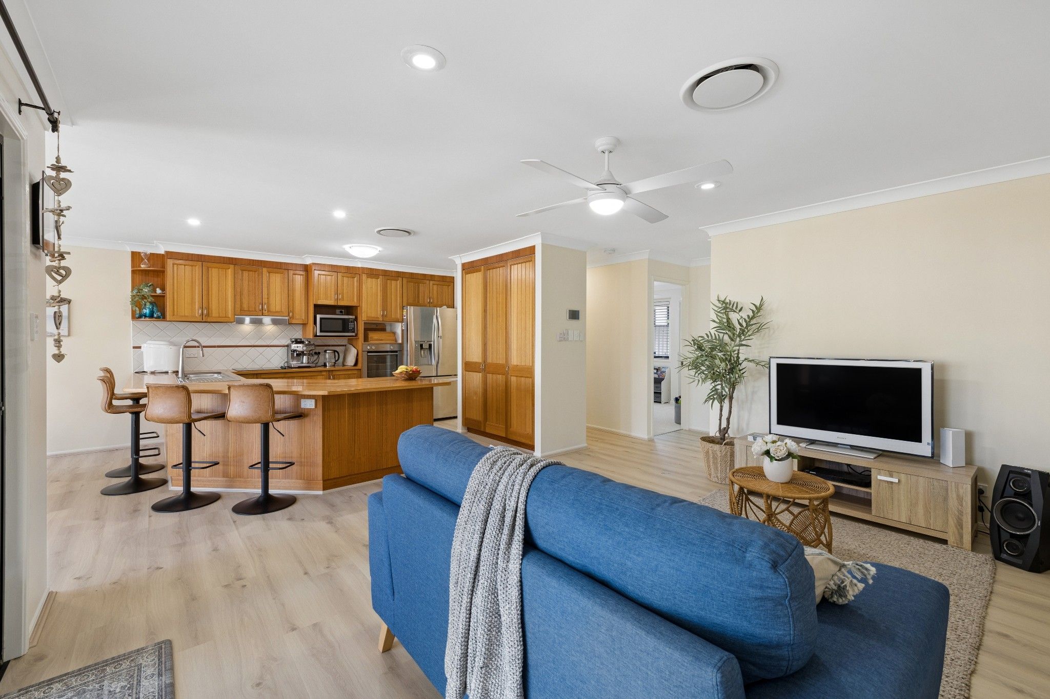 50 Ontario Crescent — photo 11 of 26