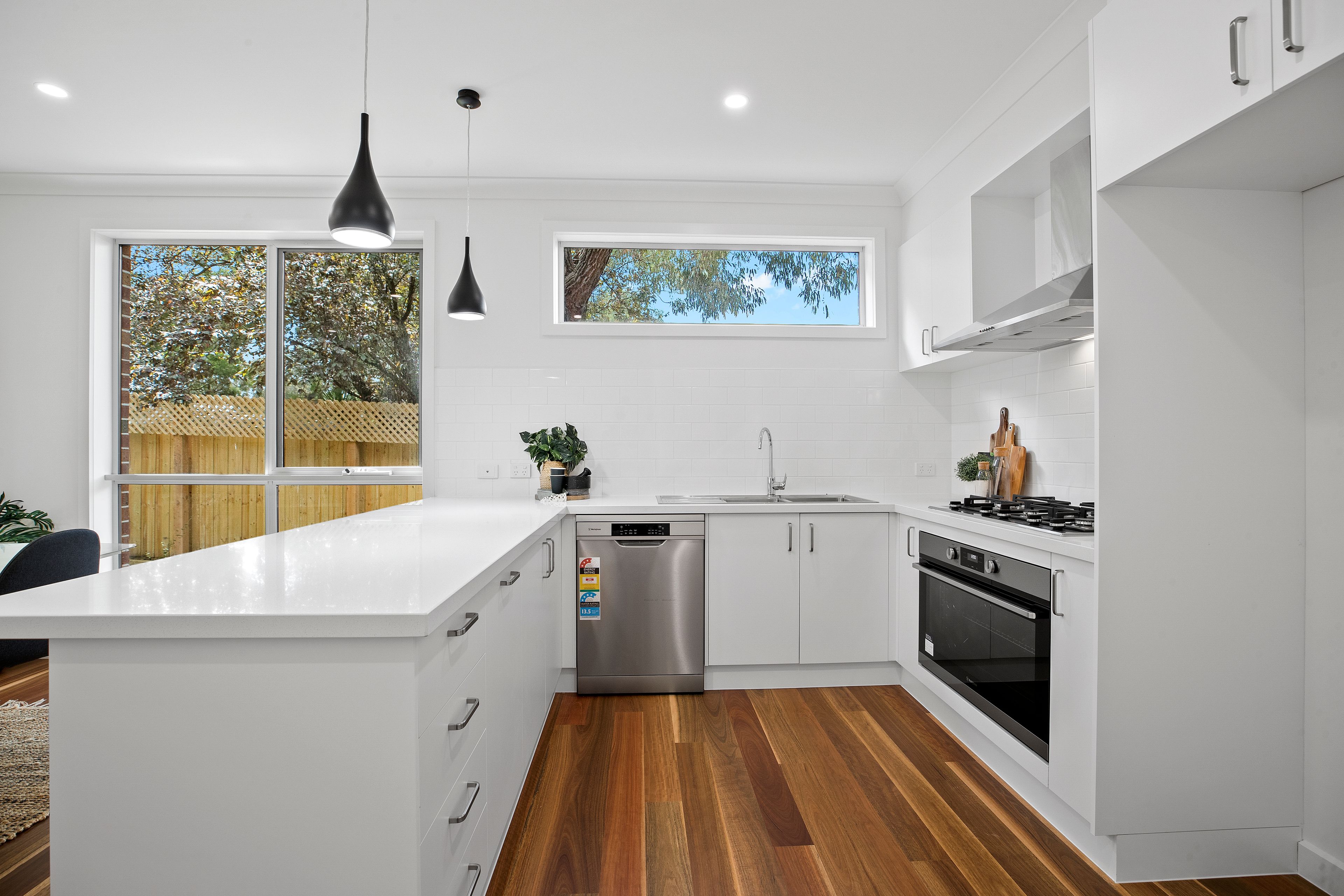 32 Wilhelma Avenue, Bayswater, VIC 3153