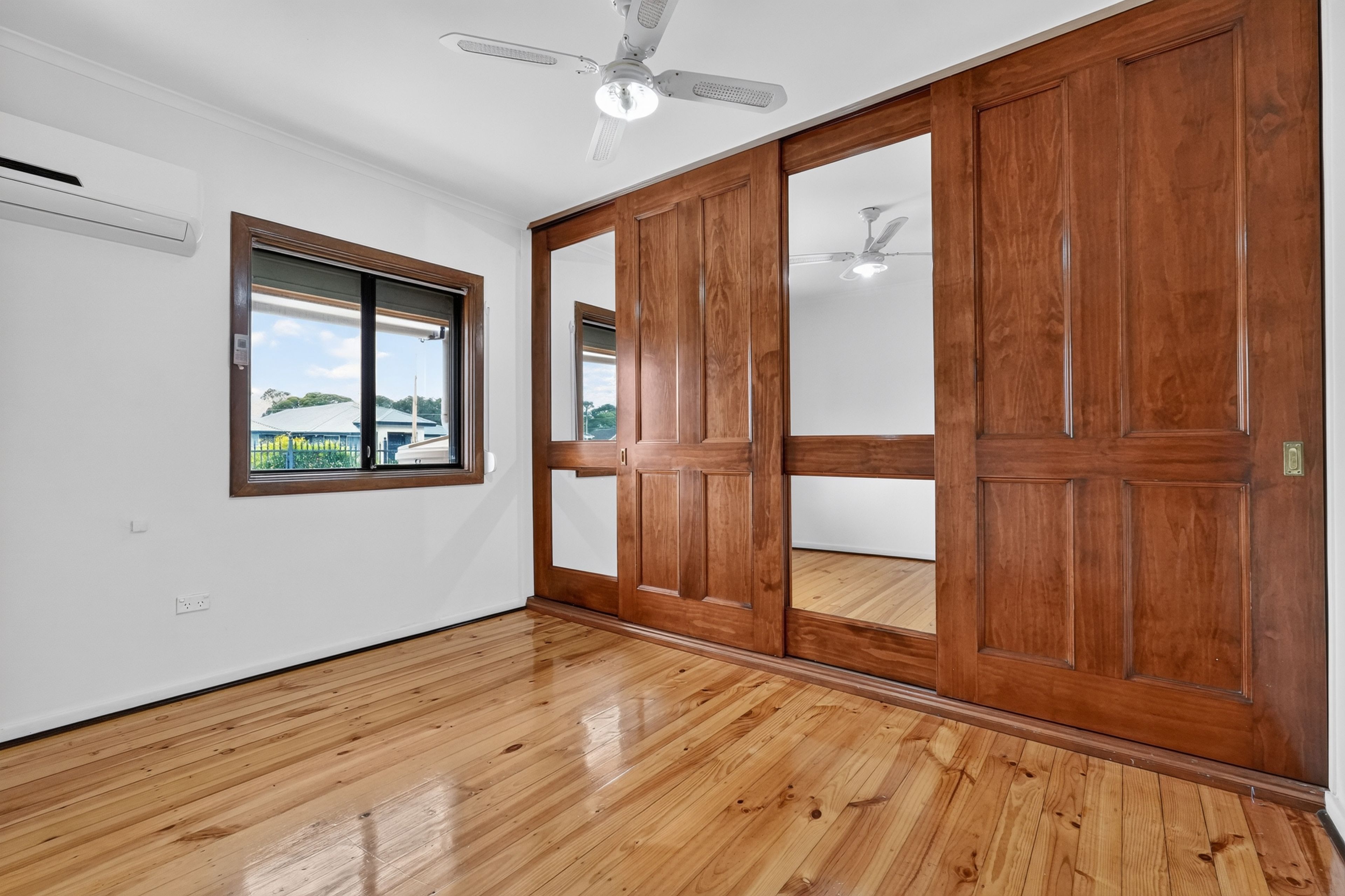 11 Grimmett Avenue — photo 6 of 15