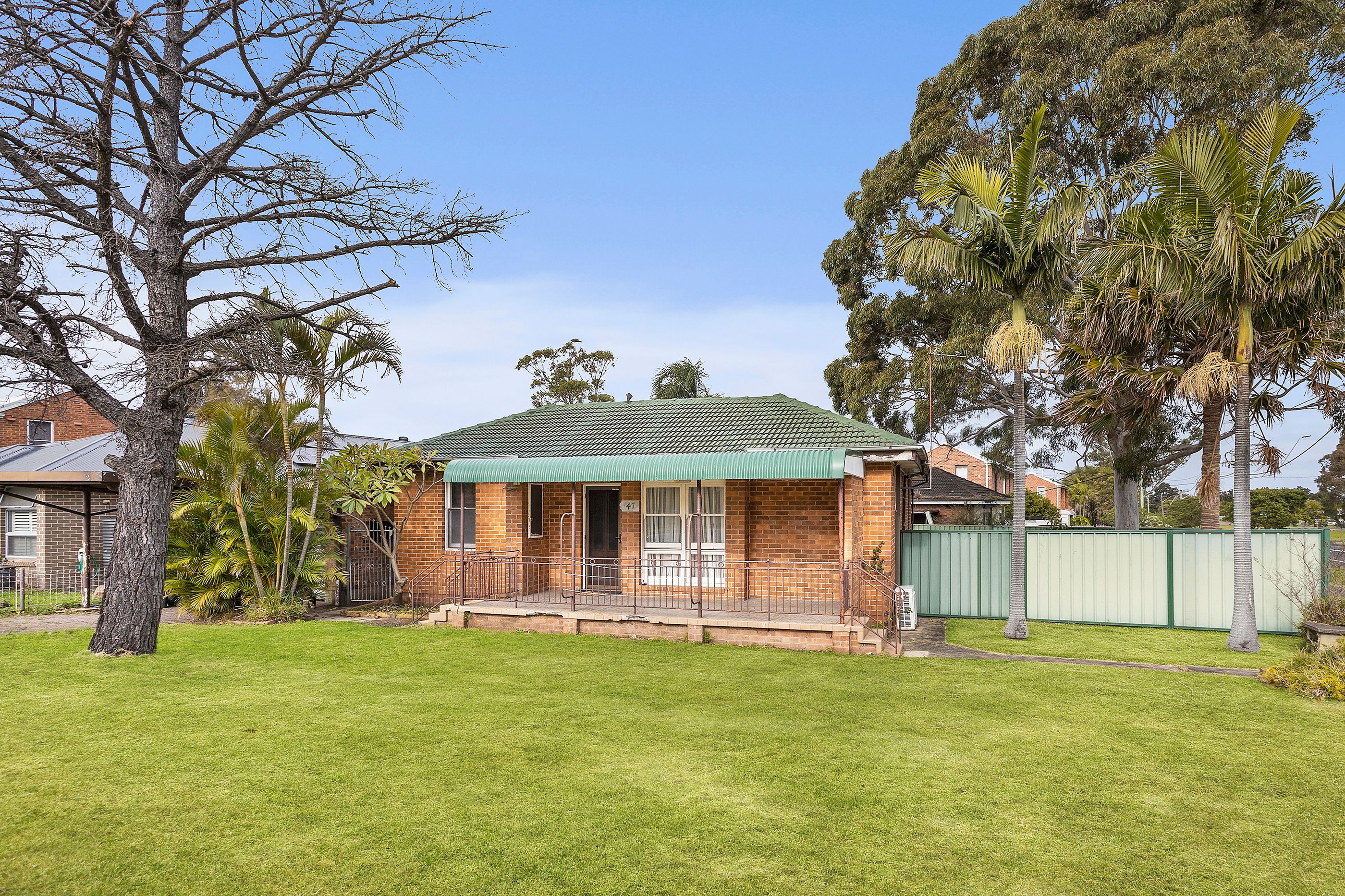 47 Barnes Street, Berkeley NSW 2506