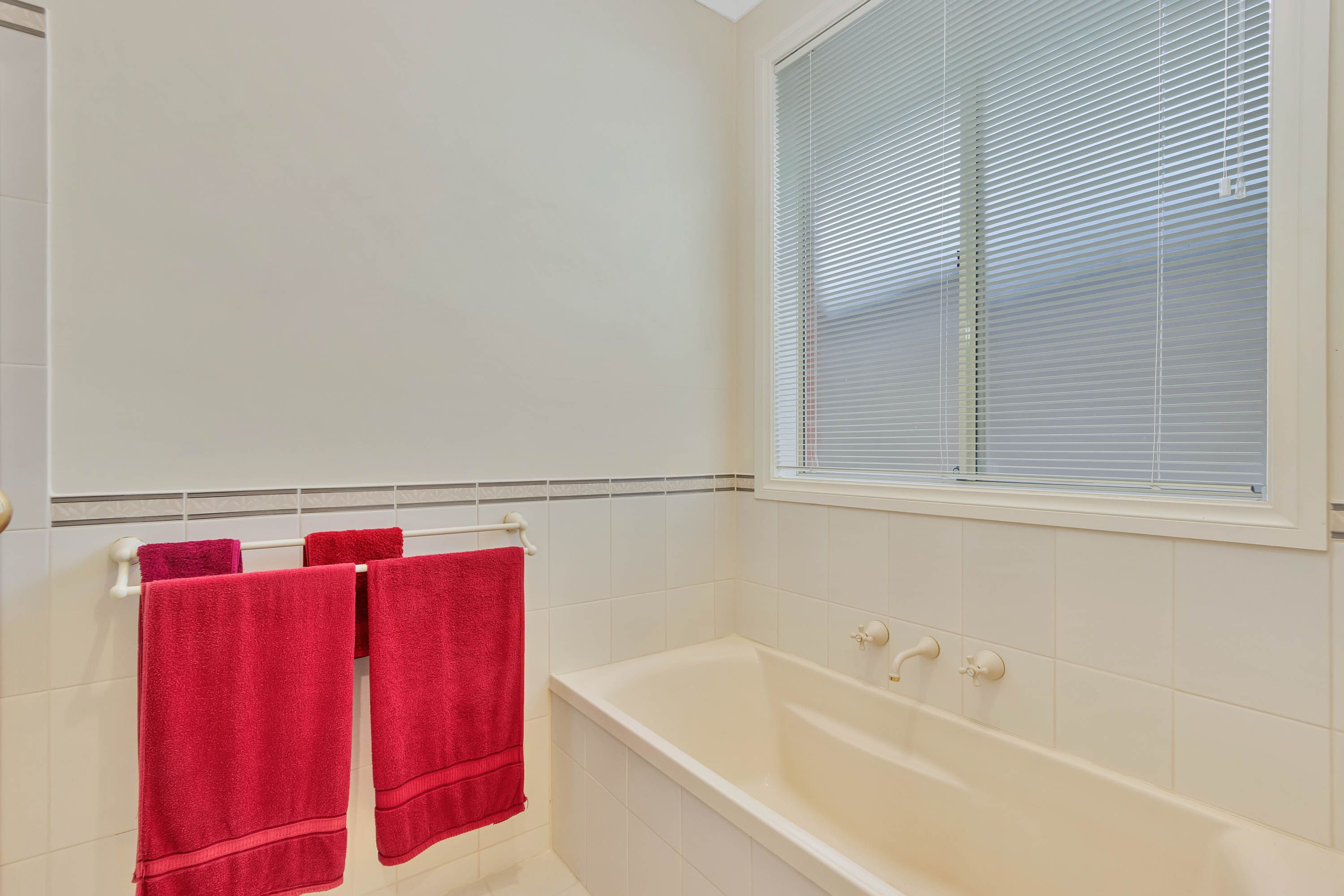 27 Jacobs Street — photo 17 of 23