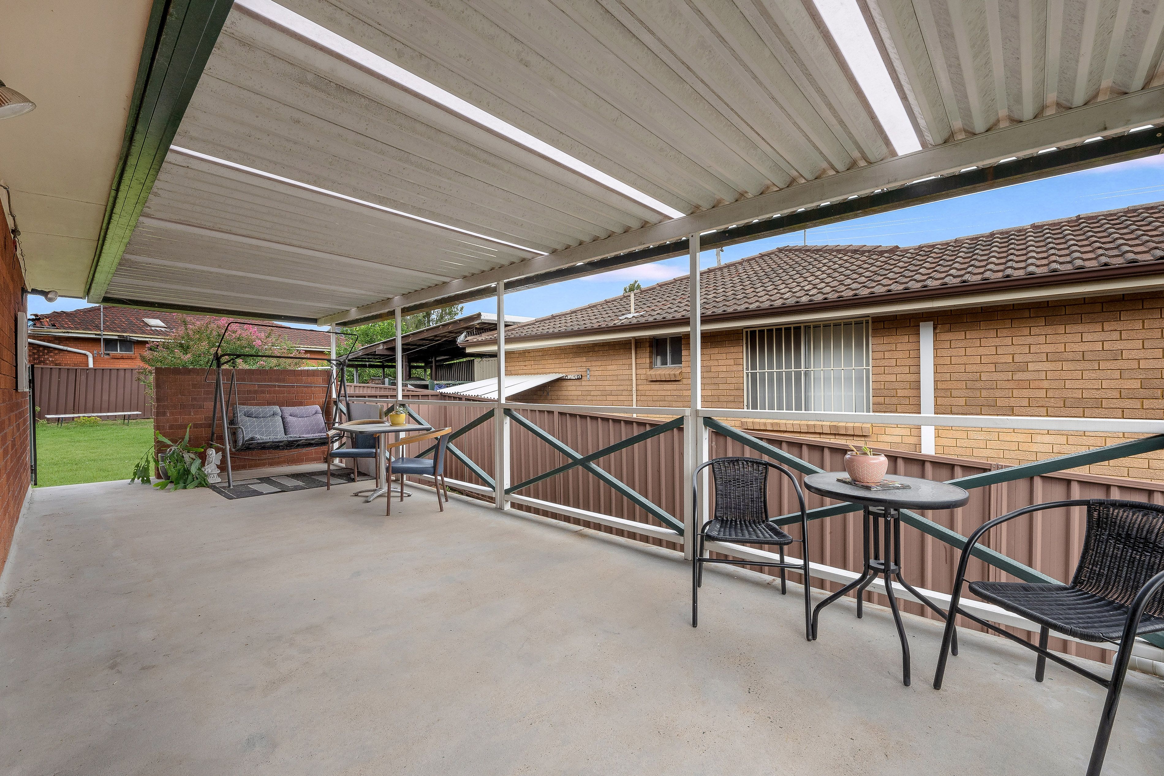 17 Whitemore Avenue, Georges Hall, NSW 2198