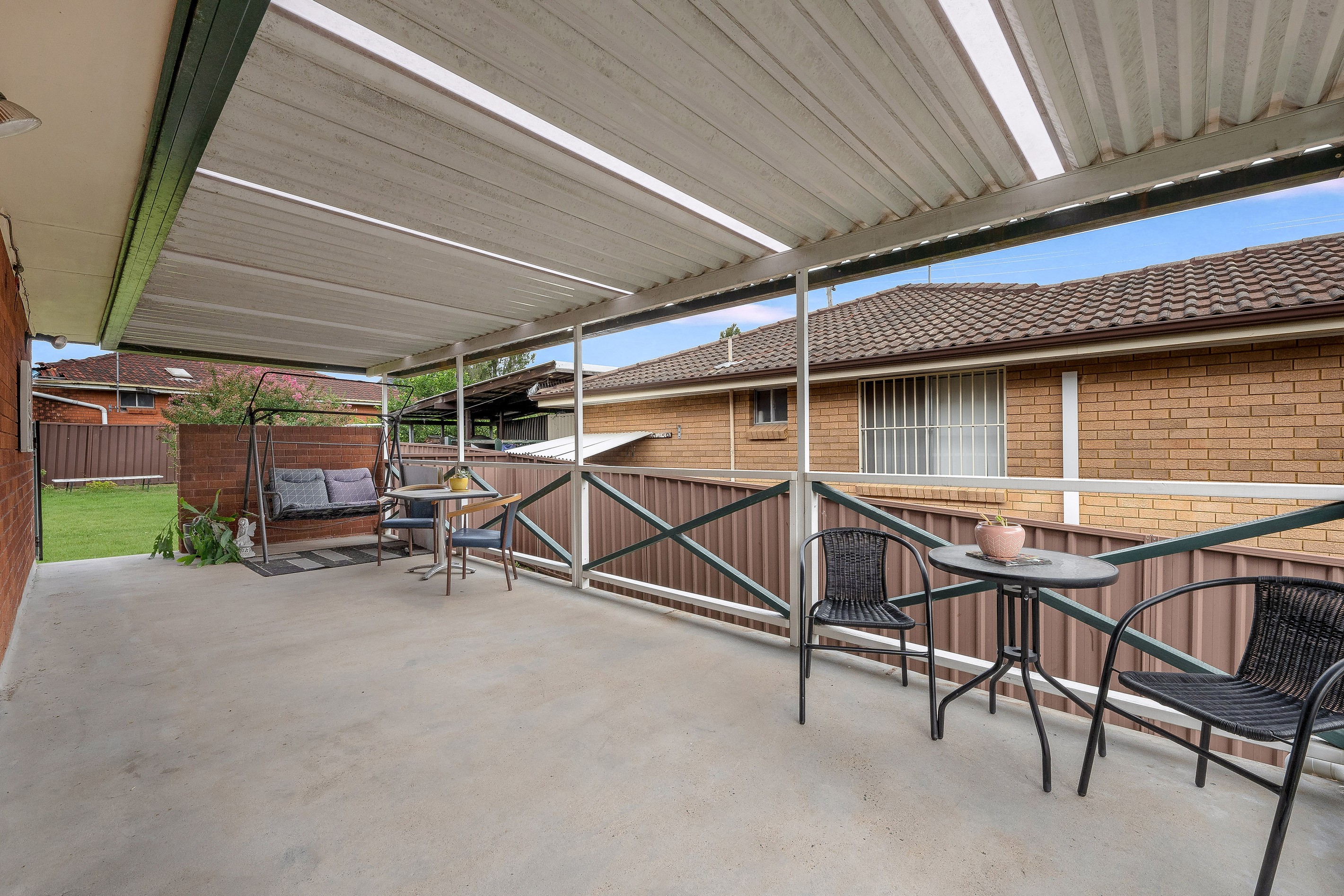 17 Whitemore Avenue, Georges Hall, NSW 2198