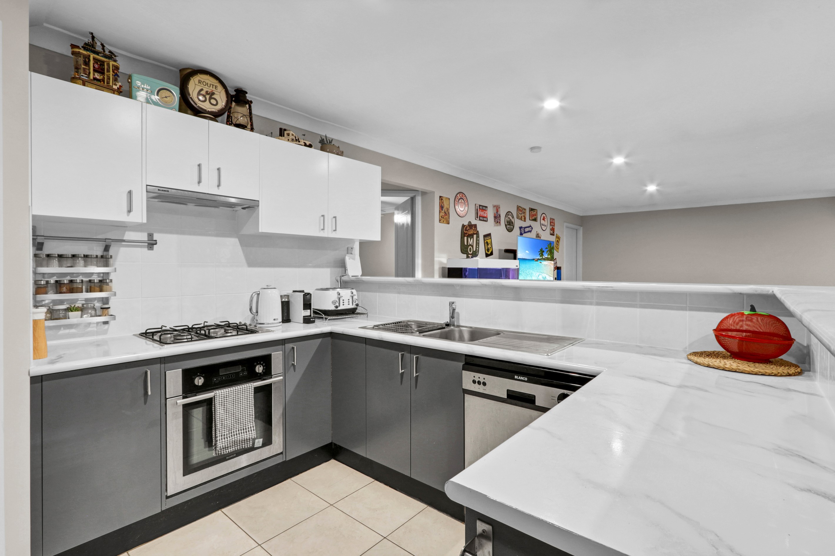 19 Coffs Harbour Avenue, Hoxton Park, NSW 2171