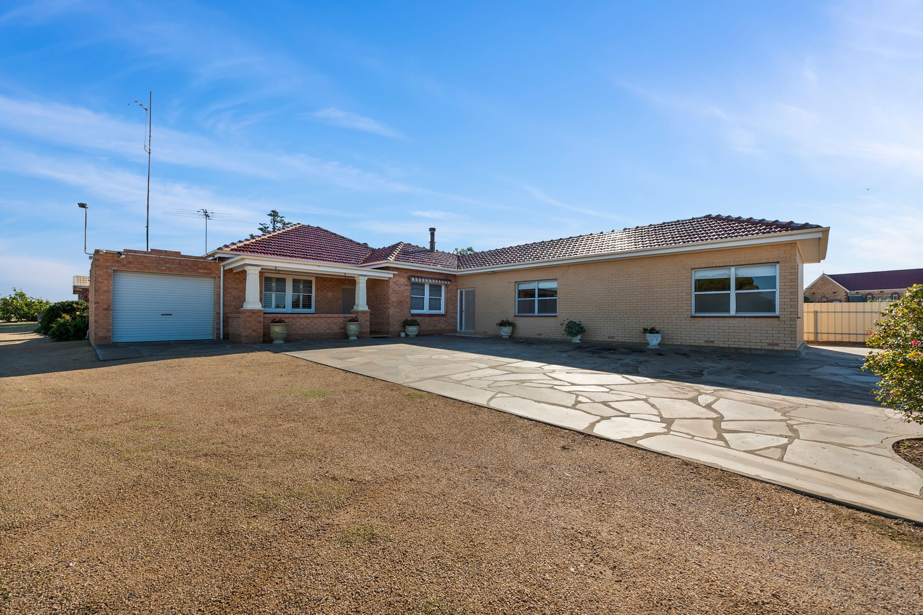 24 Main Coast Road, Pine Point, SA 5571