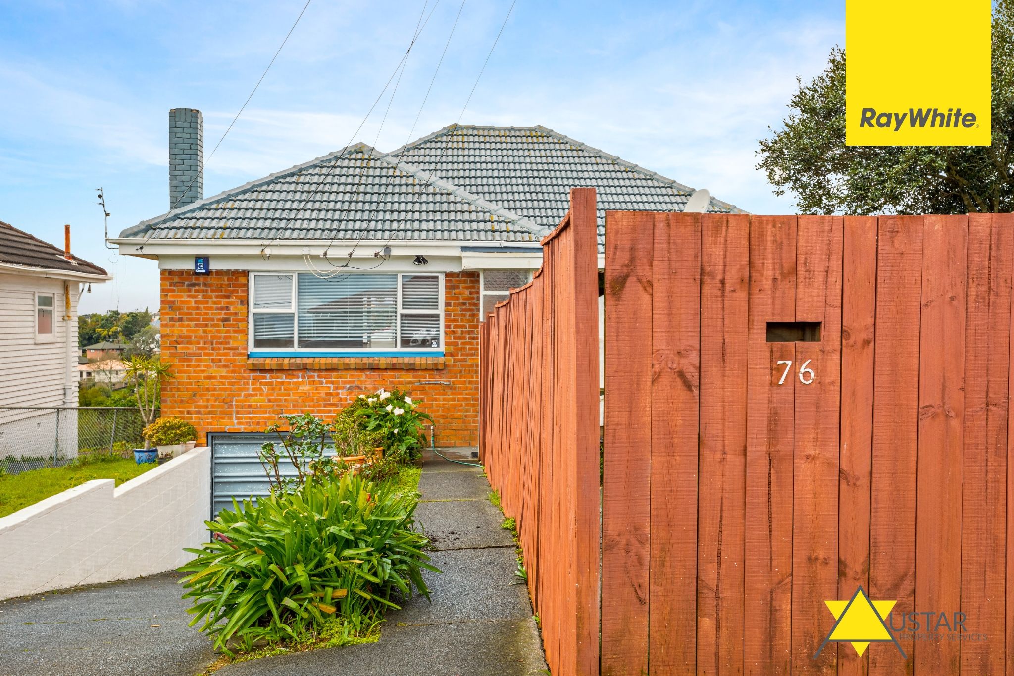 76 Oakdale Road, Mount Roskill, Auckland City