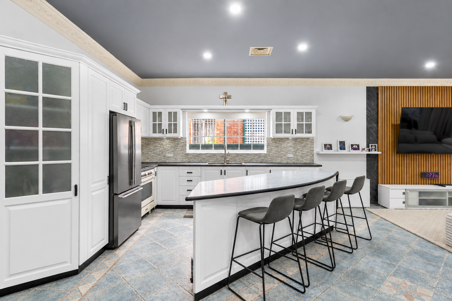 16 Anthony Street — photo 4 of 7