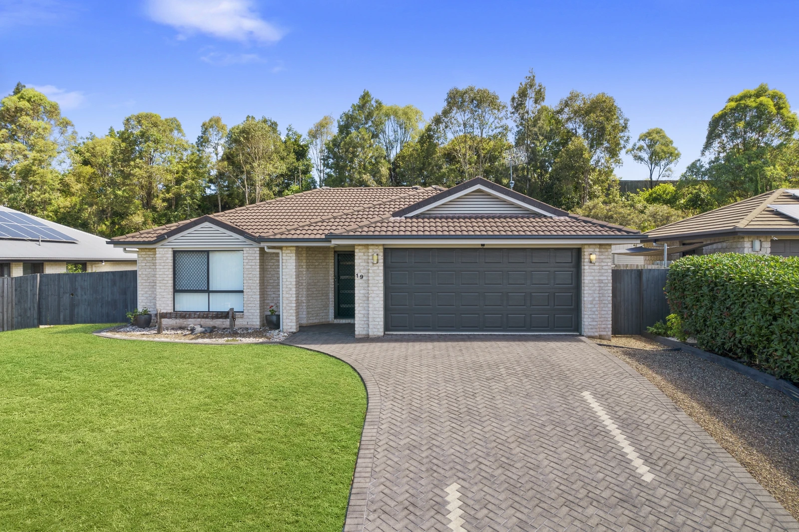 19 Settlers Rise, Woolmar, QLD 4515