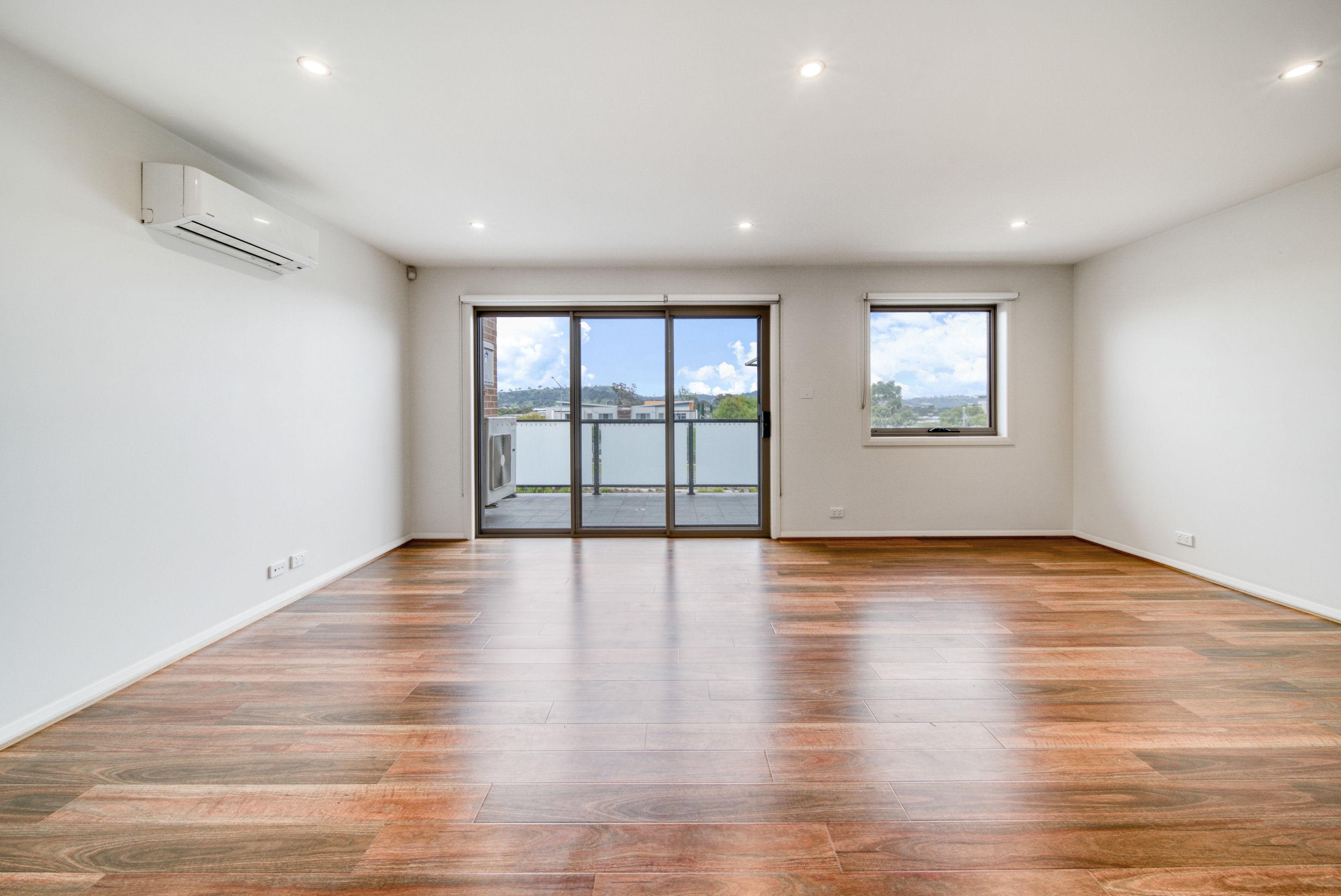 27/283 Flemington Road, Franklin, ACT 2913