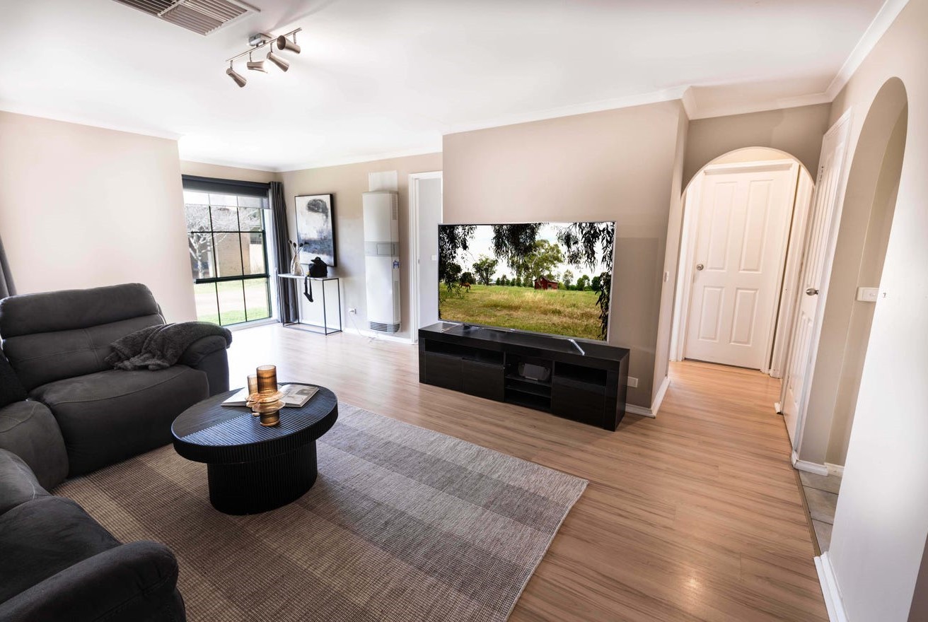 1/14 Tristan Court, Lavington, NSW 2641