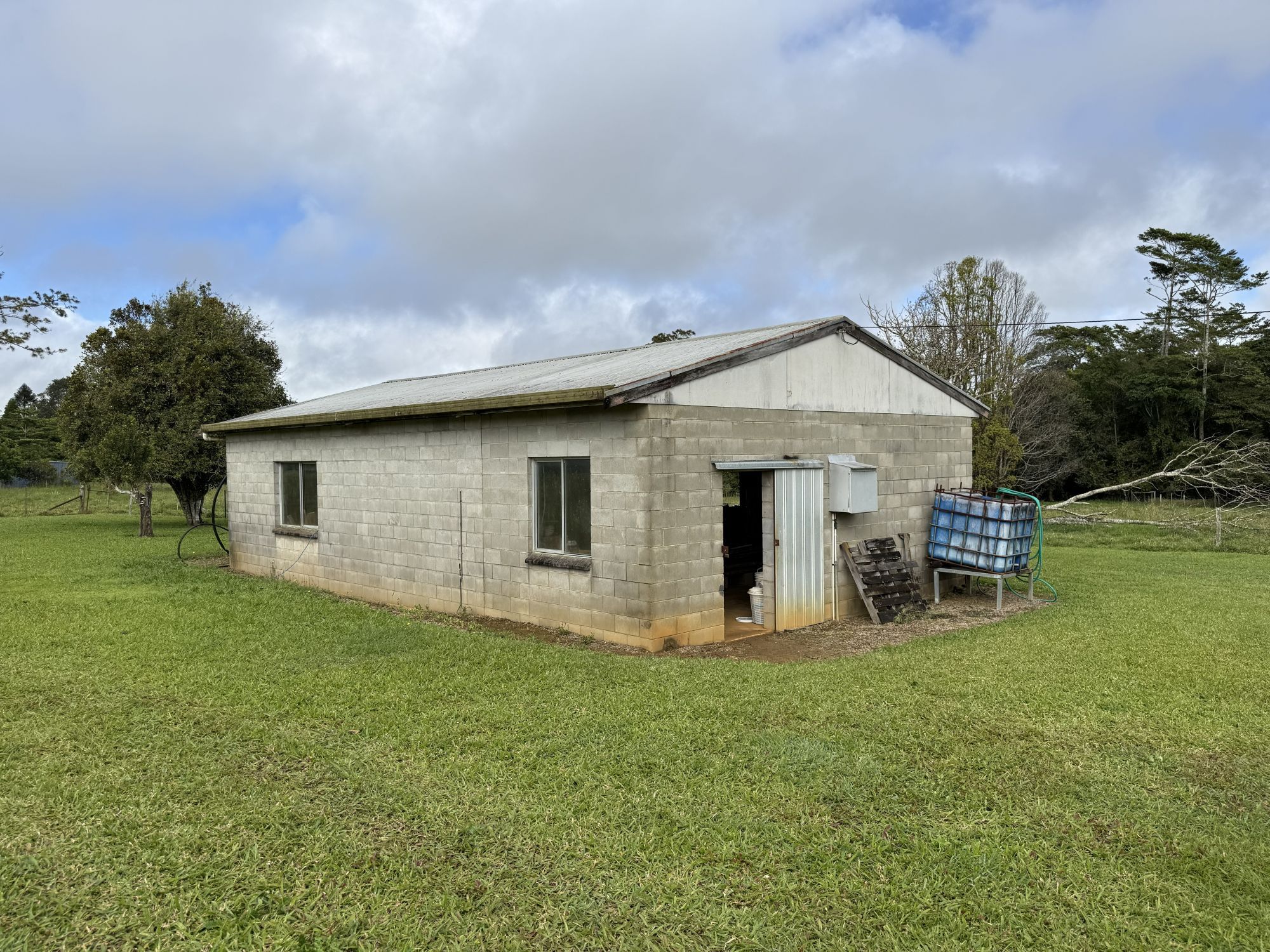 14 Croft Road — photo 11 of 30