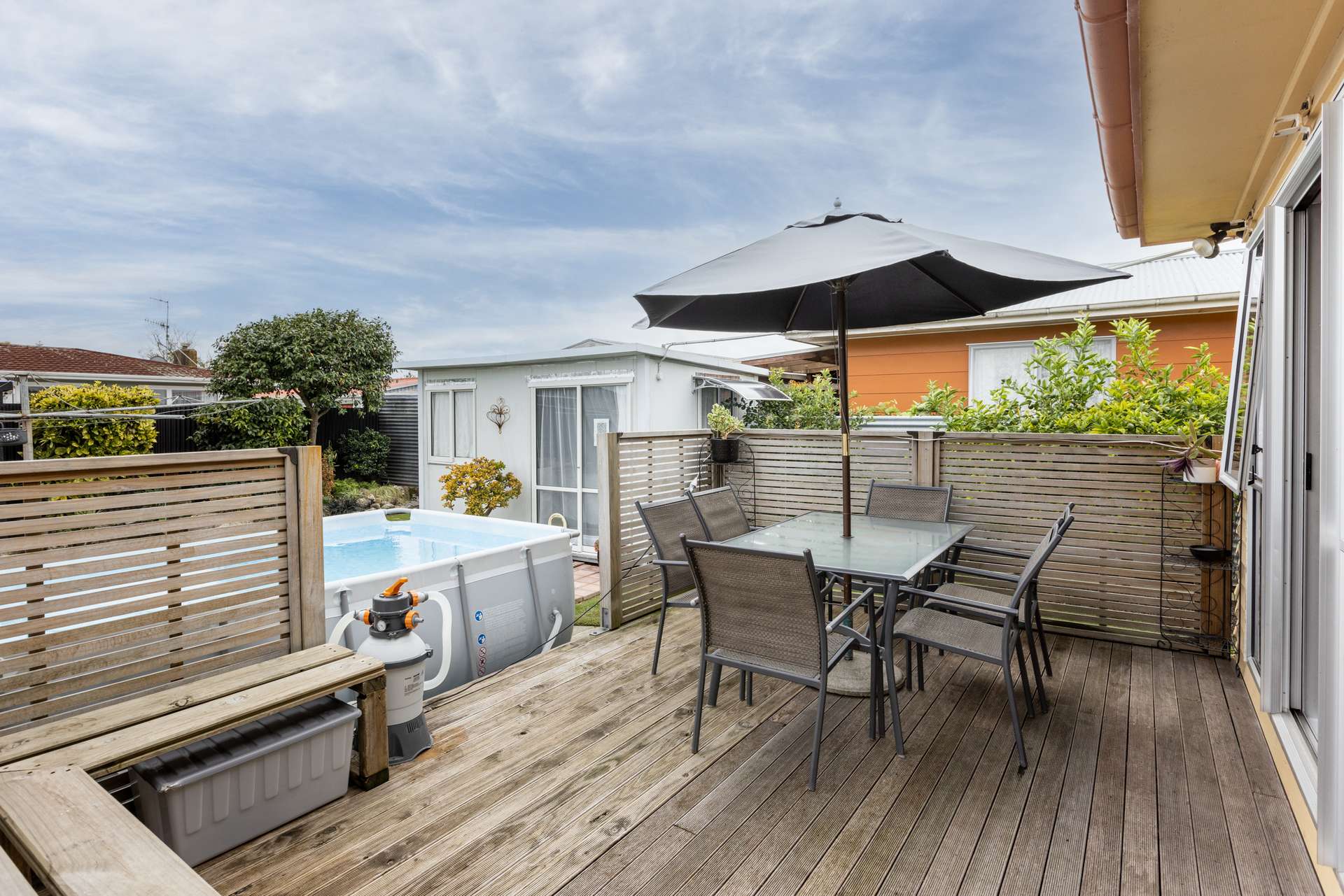 25 Cottrell Crescent photo 3