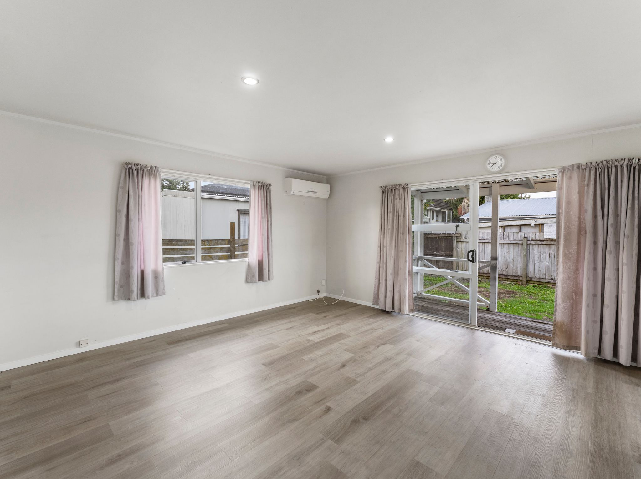 9b Gloucester Road, Manurewa, Manukau City