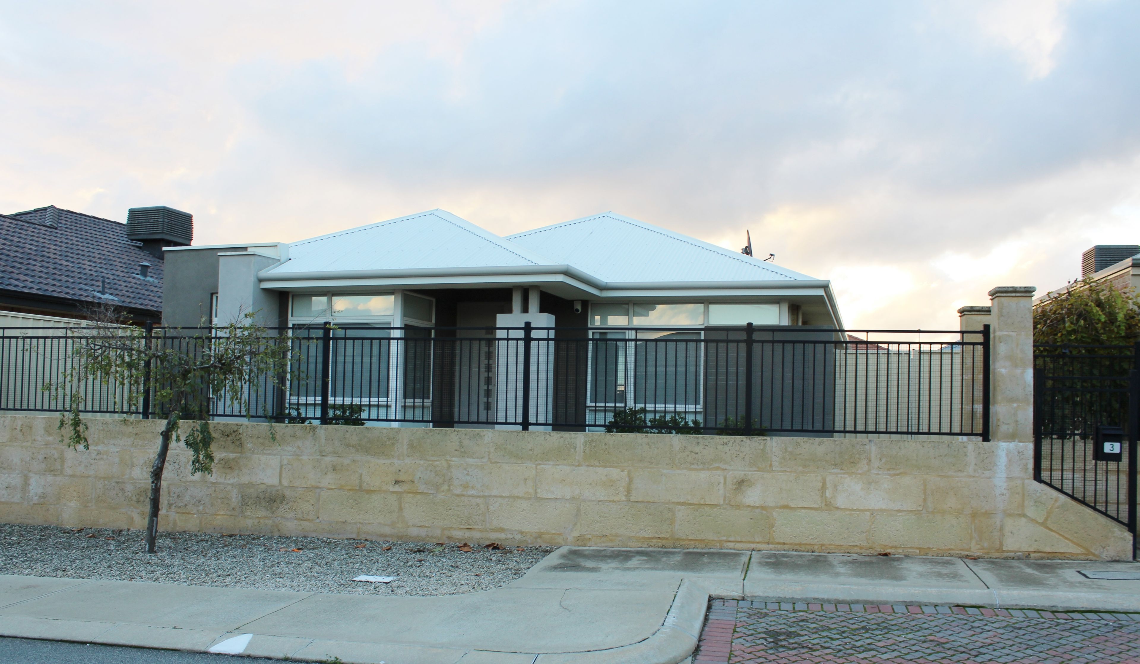 3 Cheney Loop, Secret Harbour, WA 6173