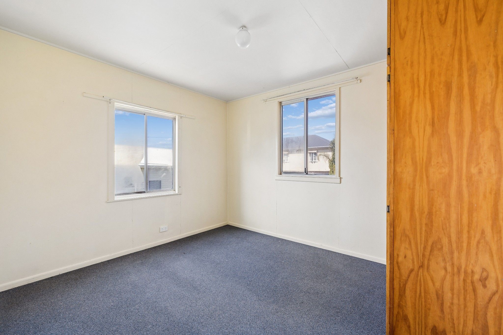 38-40 Windsor Place — photo 6 of 16