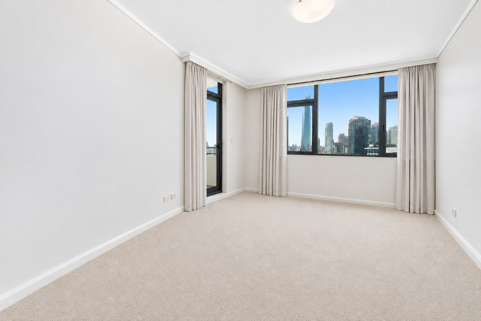 503/21 Cadigal Avenue — photo 4 of 14