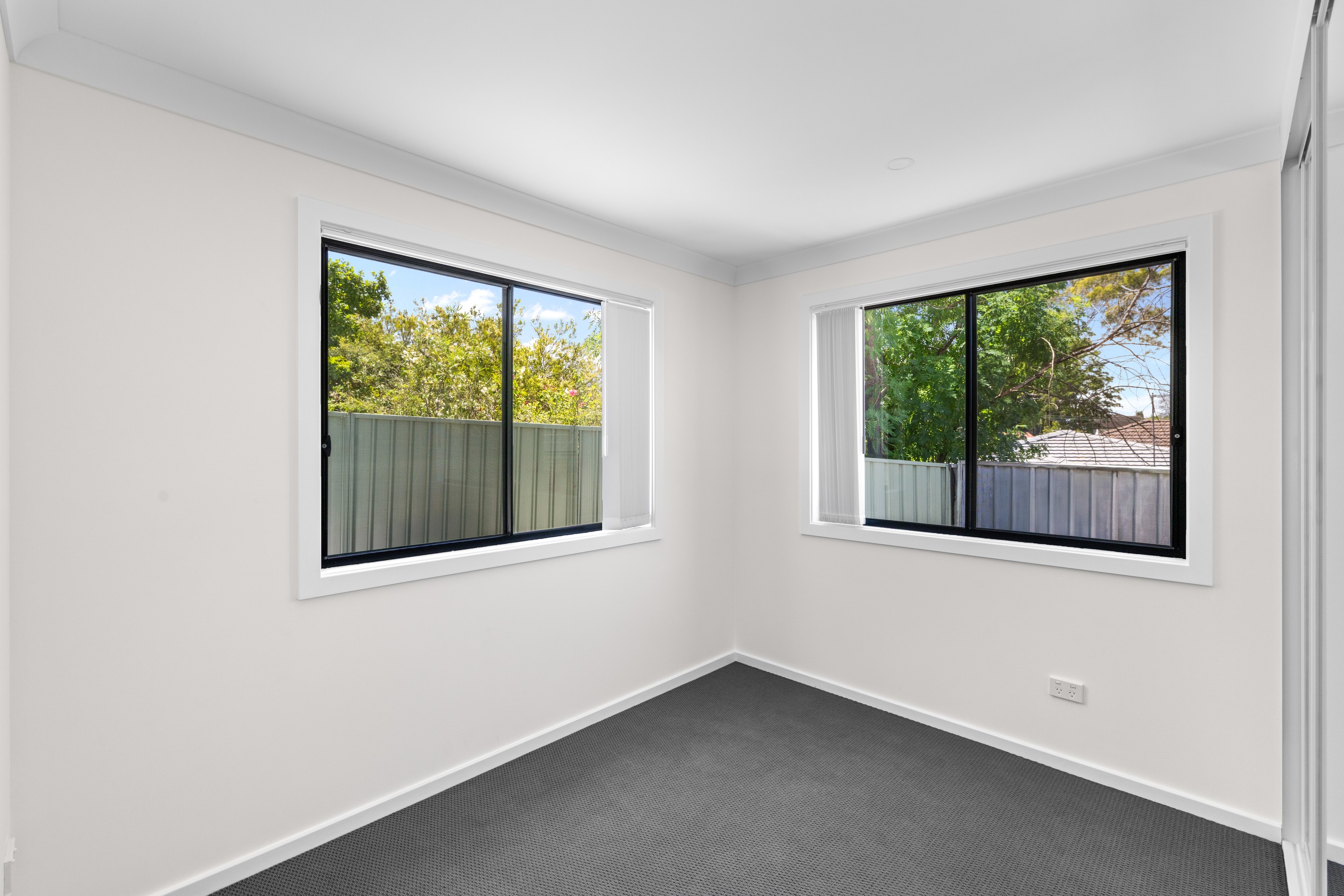 14A Ennis Street, Lalor Park, NSW 2147