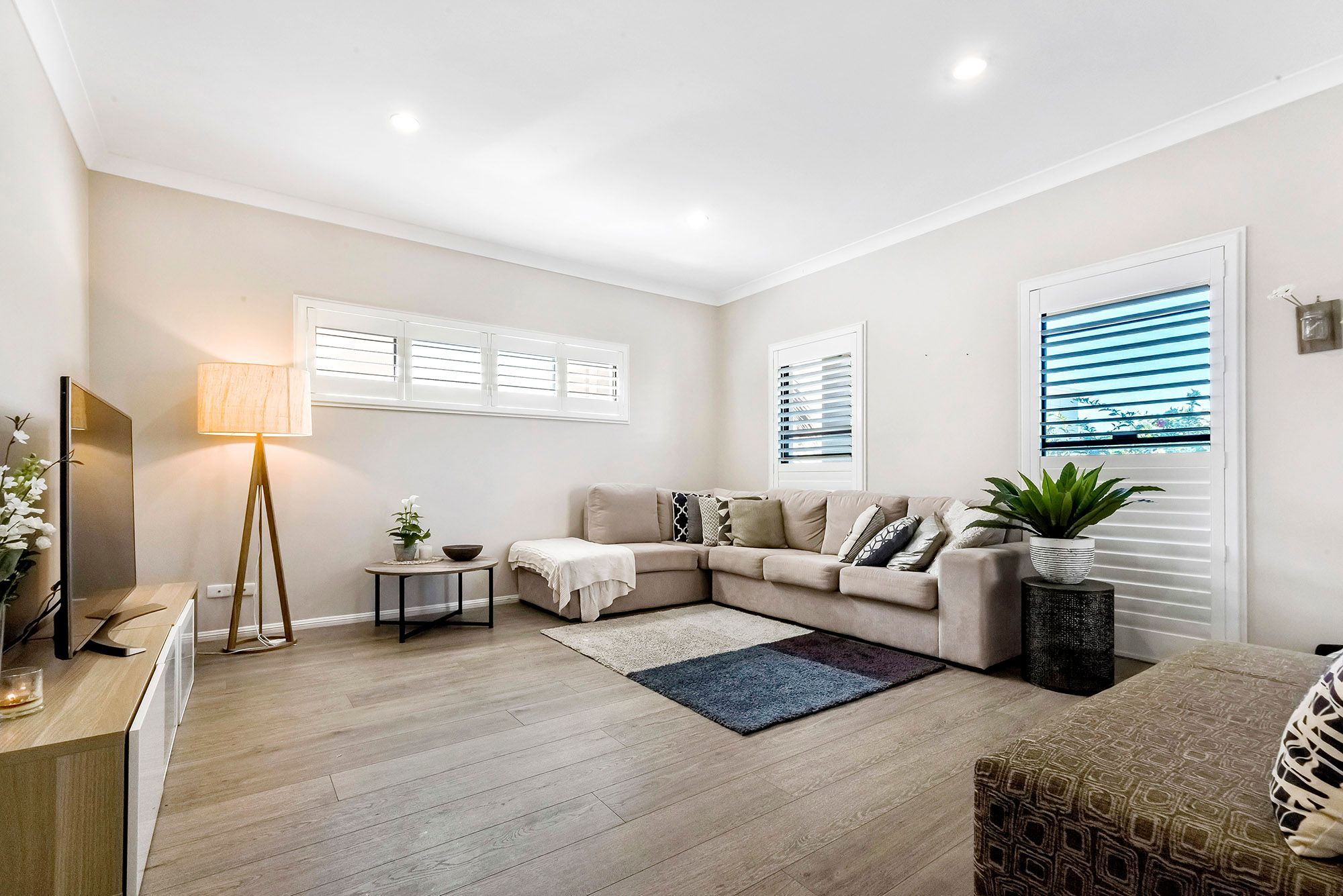 48 Azzurra Drive, Varsity Lakes, QLD 4227