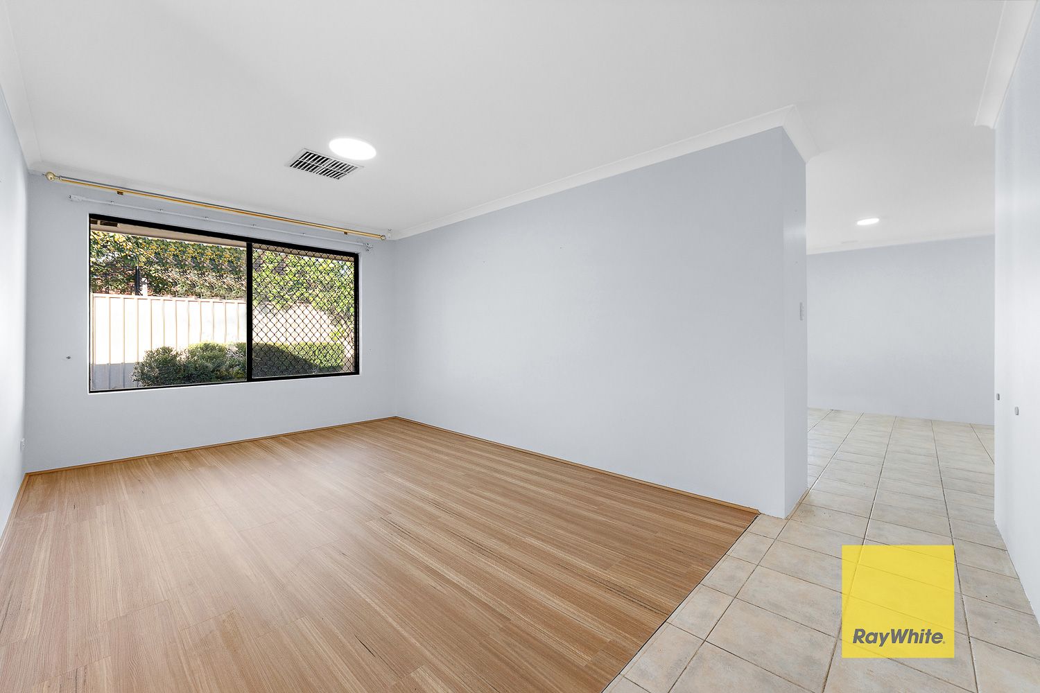 17 Andrews Road — photo 11 of 22