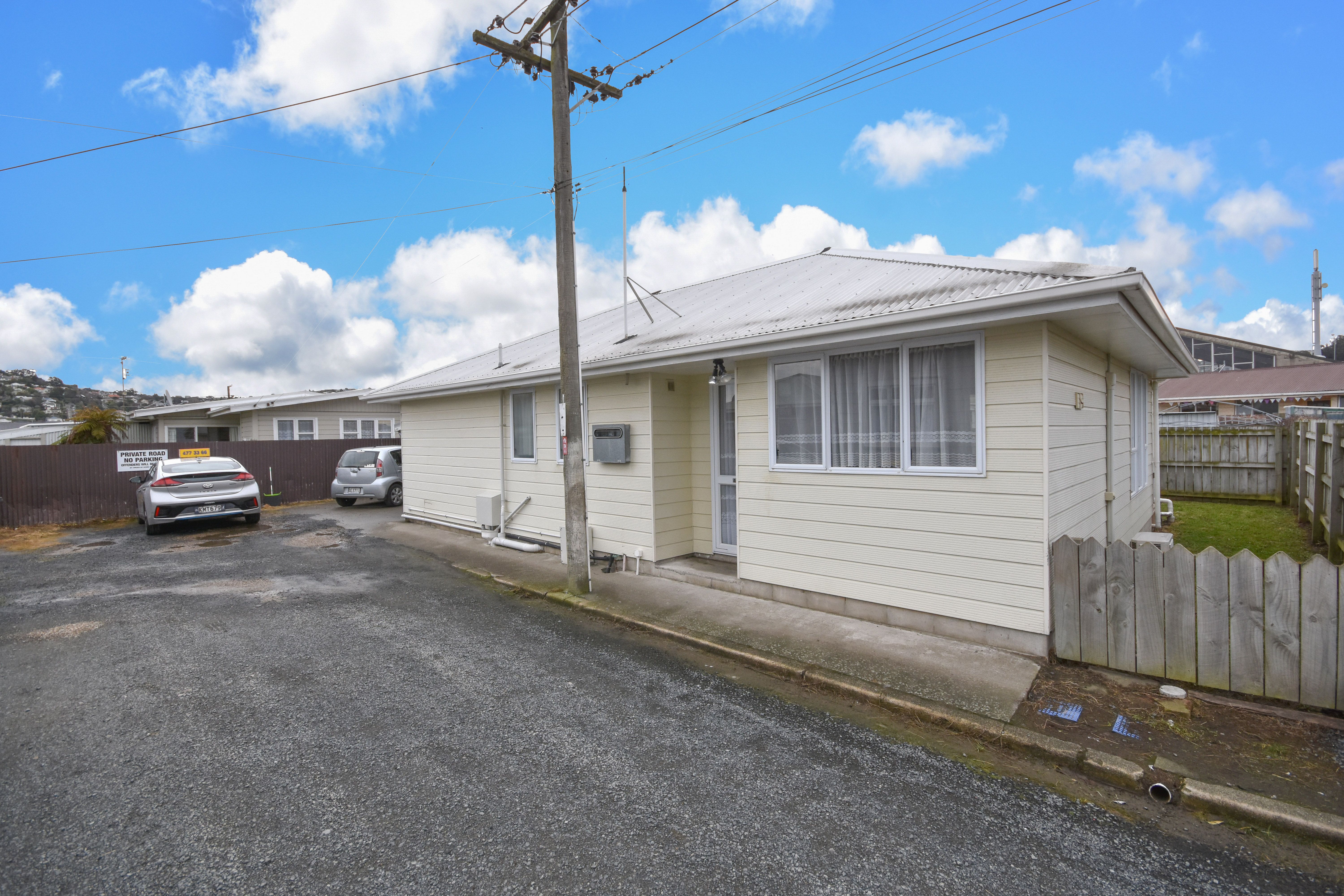4A & 4B Rowland Avenue, Dunedin Central, Dunedin City