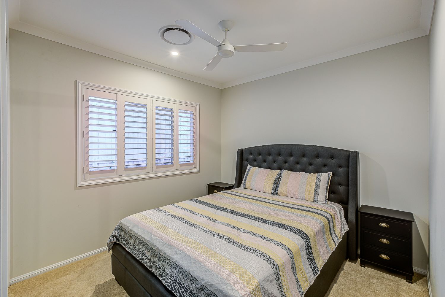 22 Forest Road — photo 12 of 14