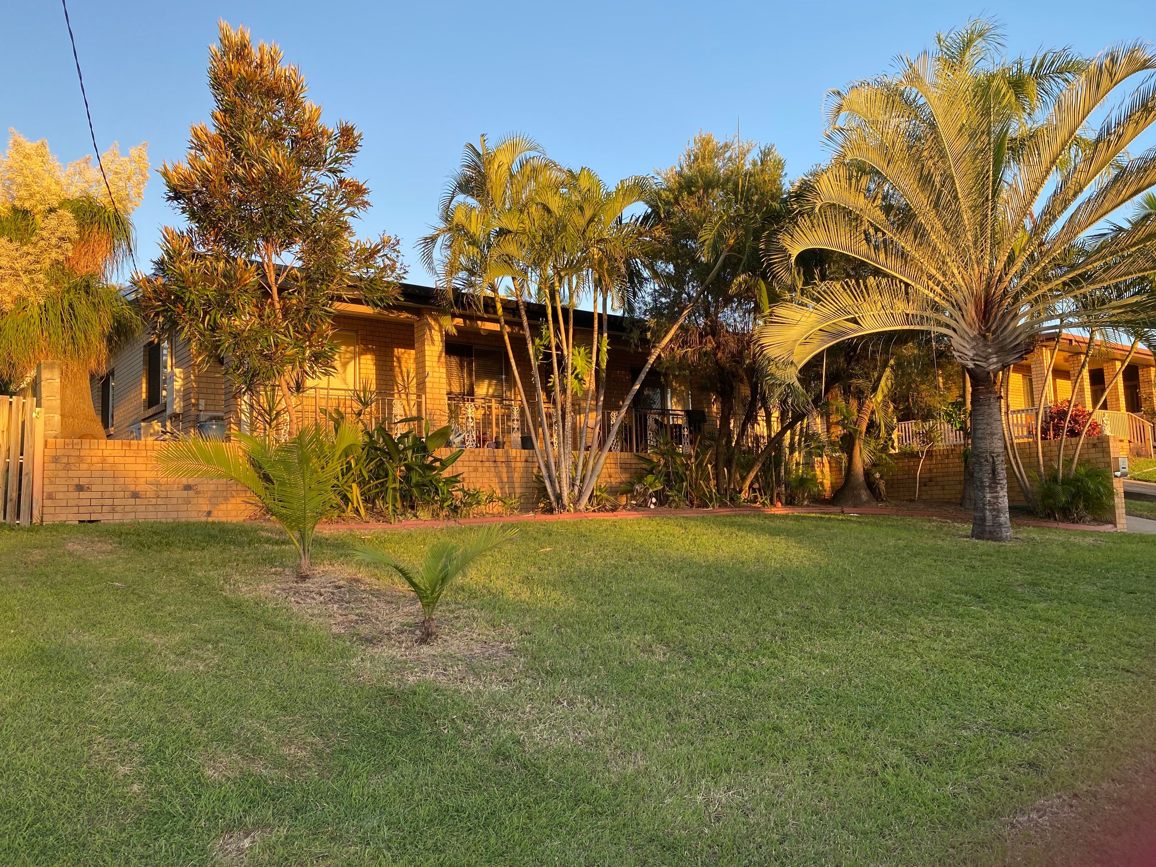 202 Sun Valley Road, Kin Kora, QLD 4680
