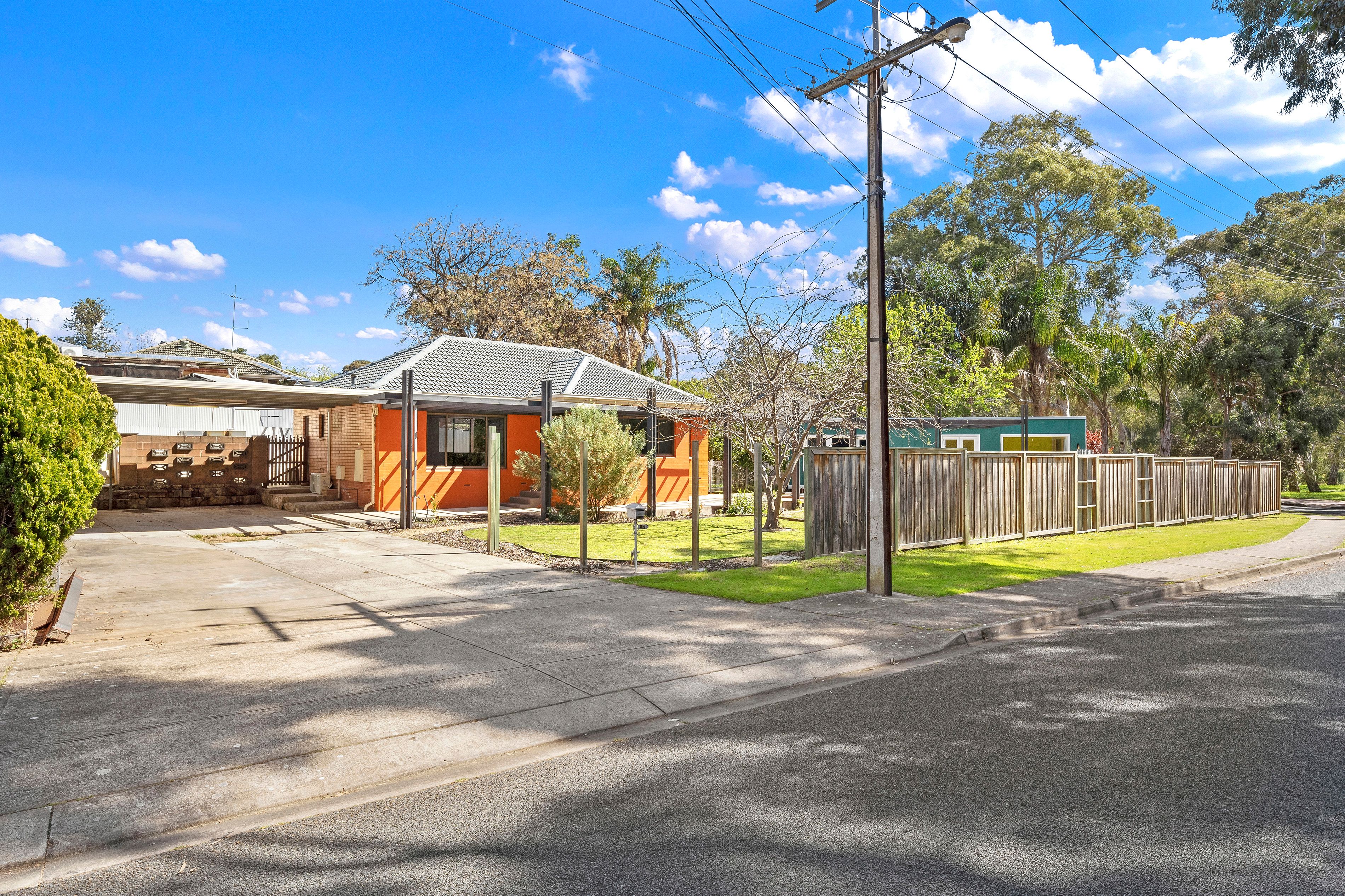 17 Sherwood Drive, Redwood Park, SA 5097