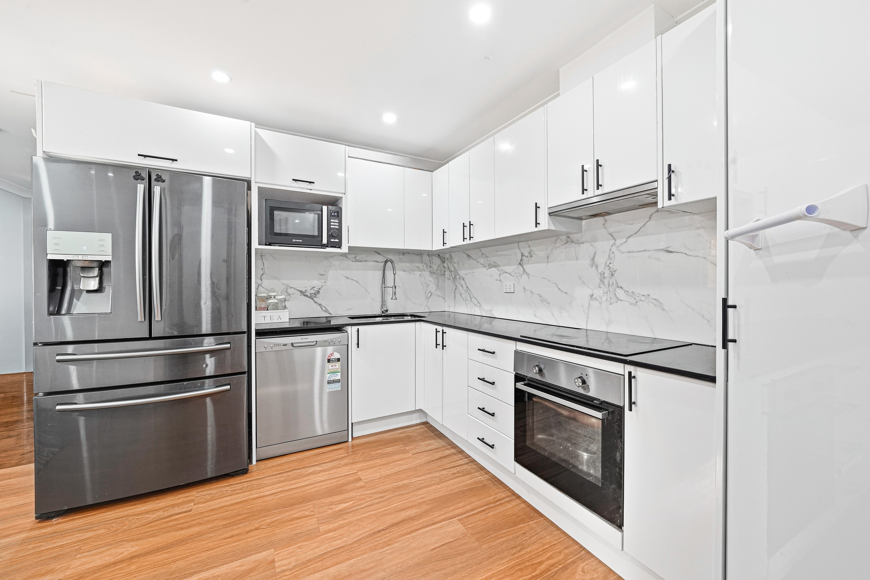 8 Resolution Avenue, Willmot, NSW 2770
