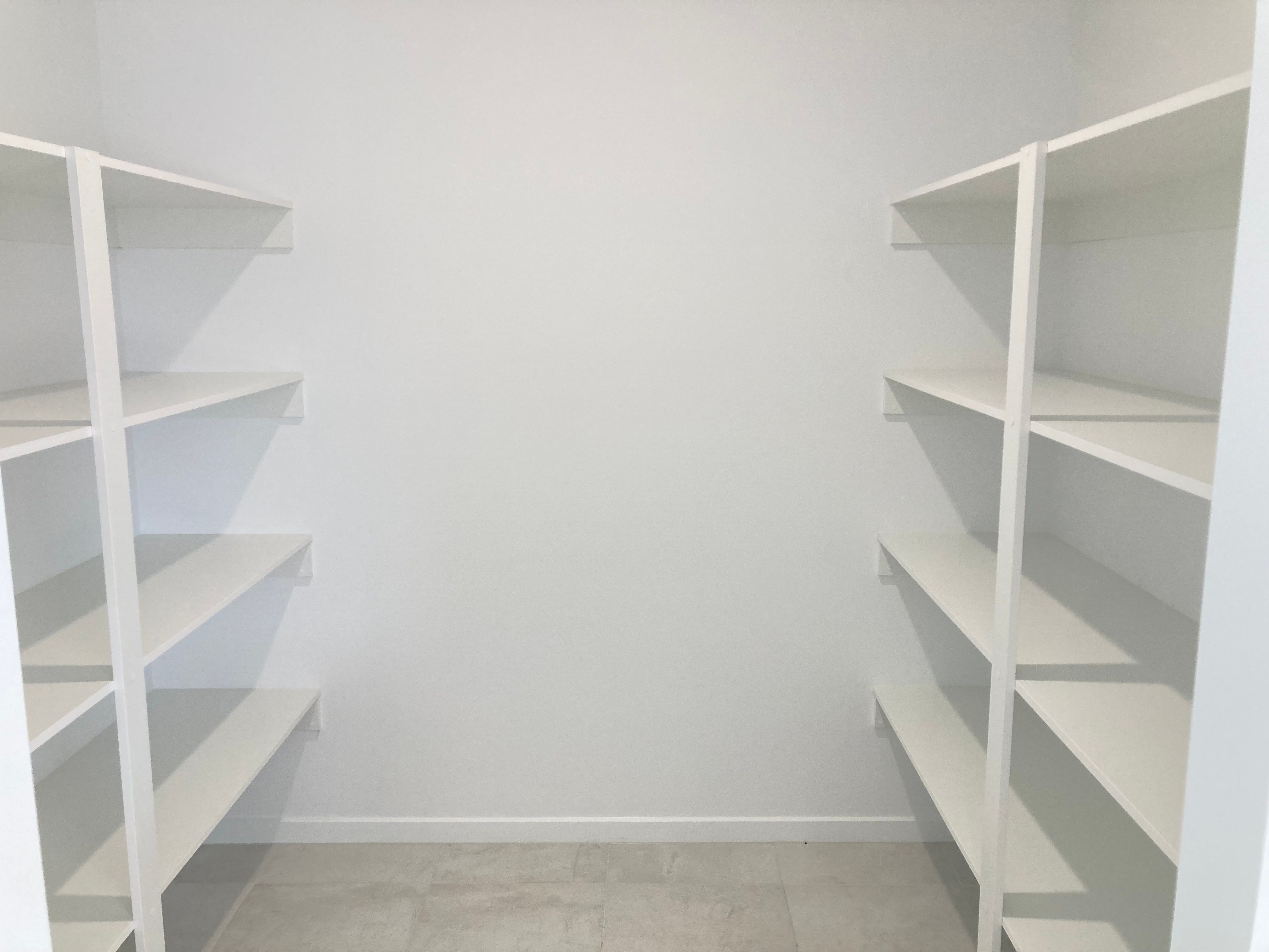 26 Lobella Crescent — photo 7 of 16