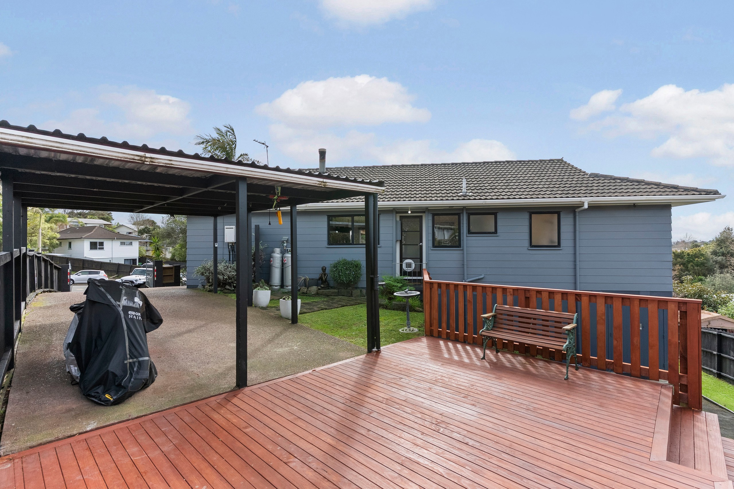 12 Landsdale Place, Massey, Waitakere City