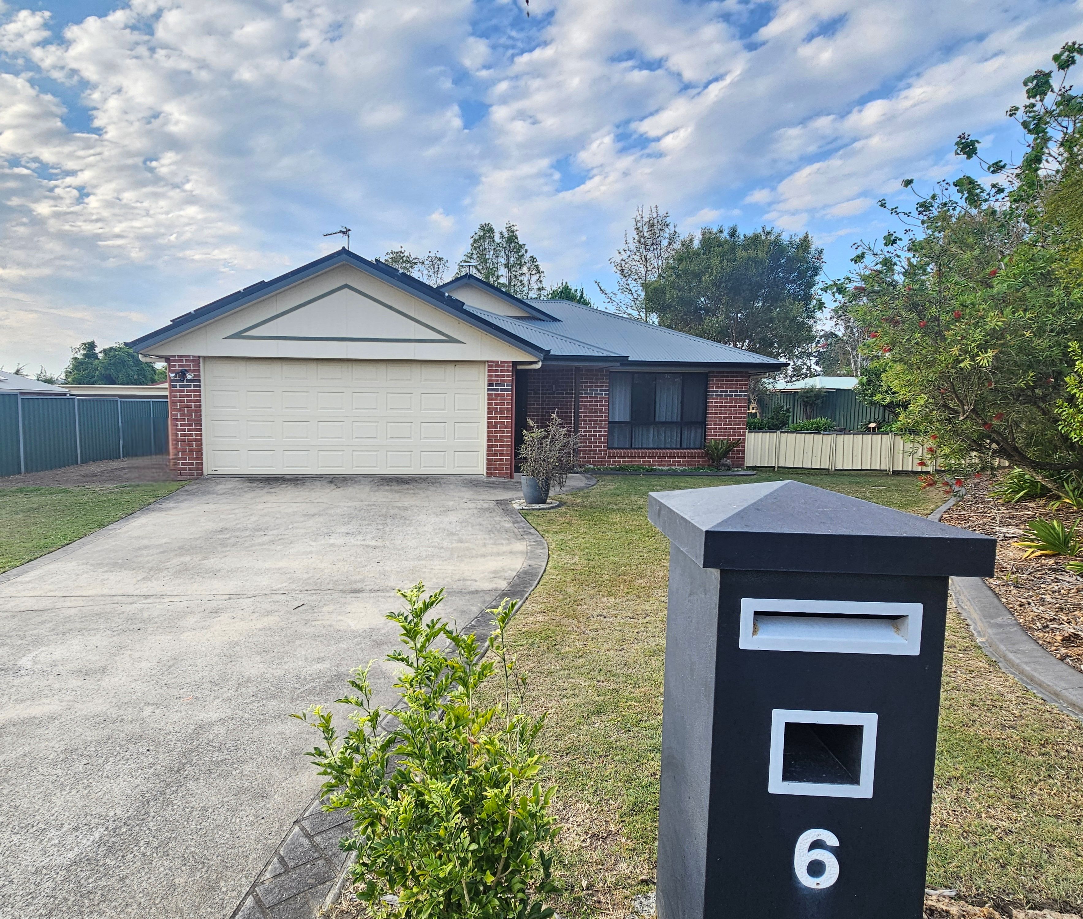 6 Matthew Court , Crows Nest QLD 4355