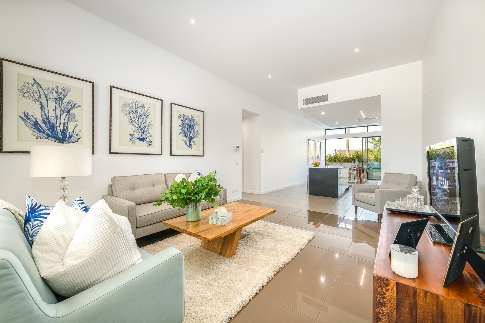 1103/1 Sunset Avenue, Paradise Point, QLD 4216