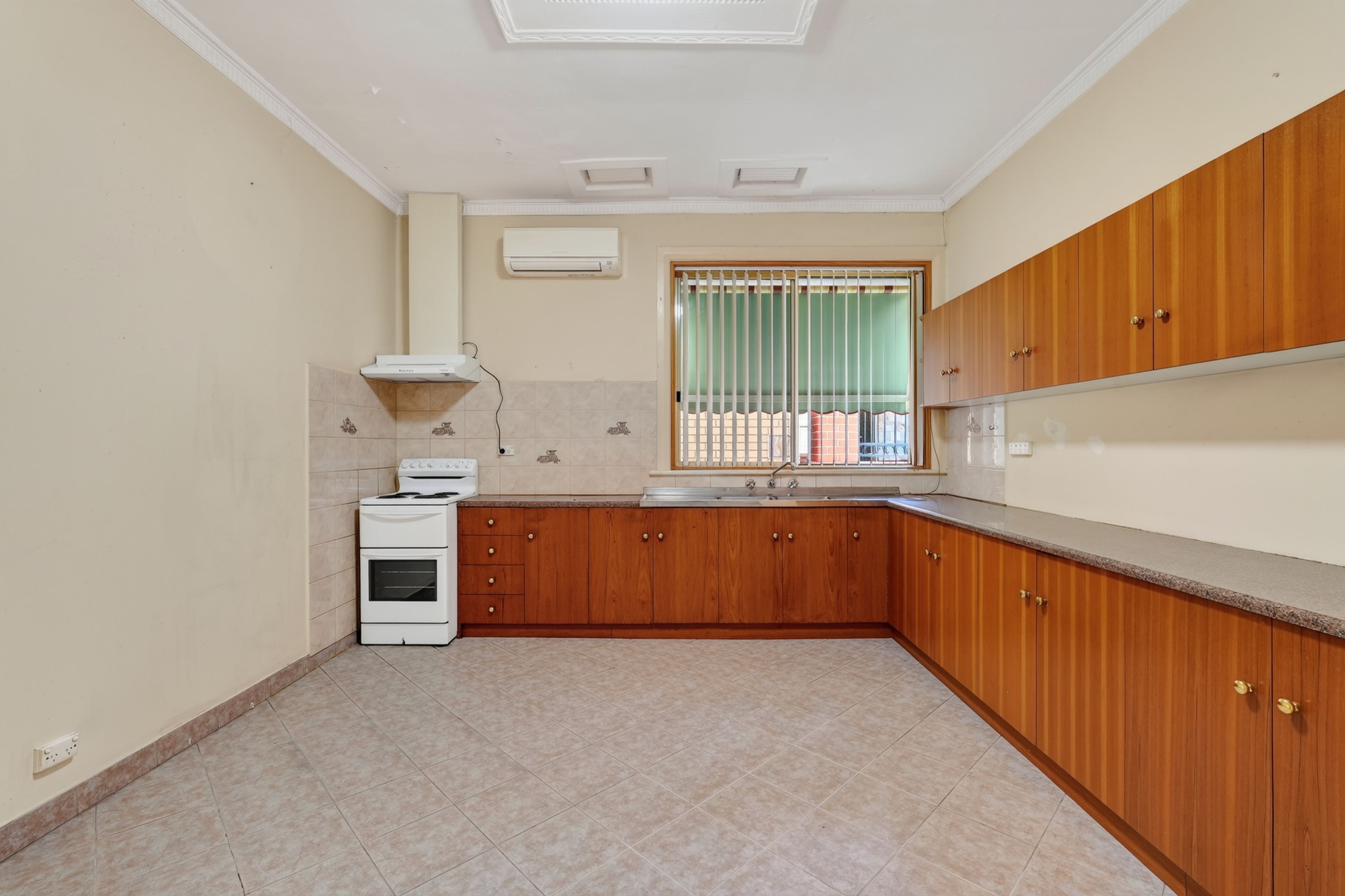 45 Henry Street — photo 8 of 26