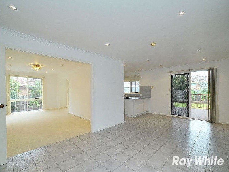 38 Witken Avenue, Wantirna South, VIC 3152
