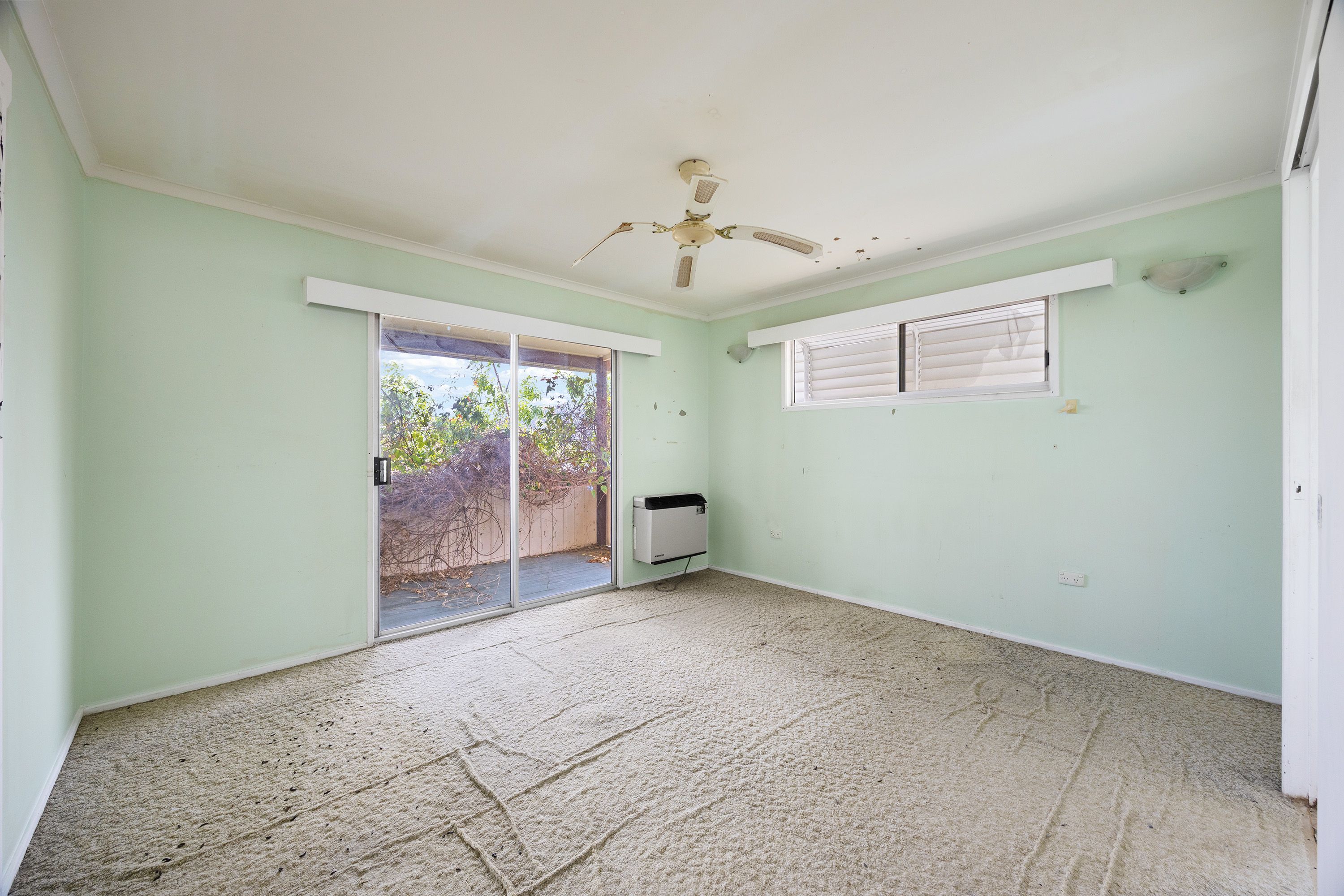 16 Coral Court — photo 5 of 20