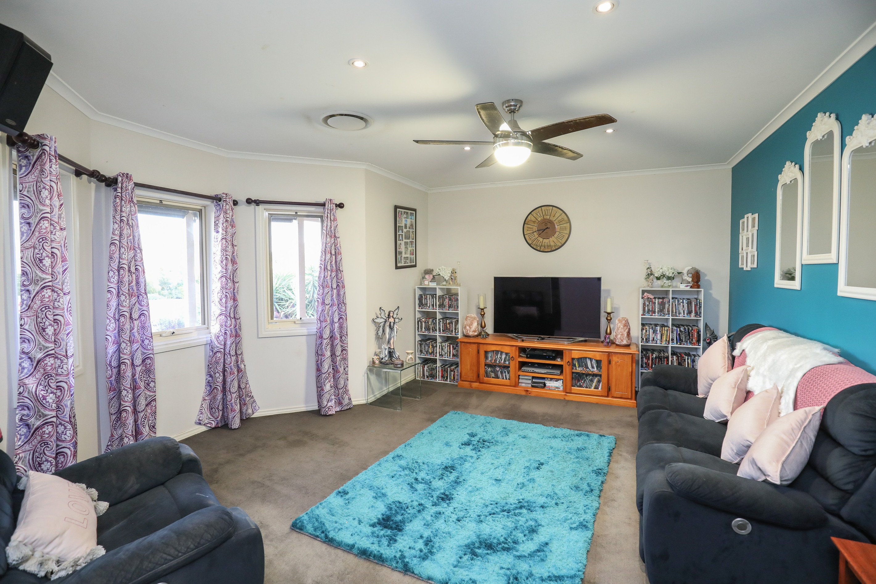 2 Fiona Drive, Gol Gol, NSW 2738