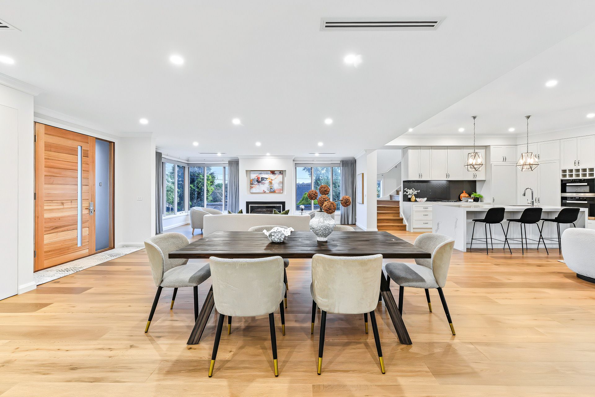 3 Diamond Avenue — photo 3 of 21