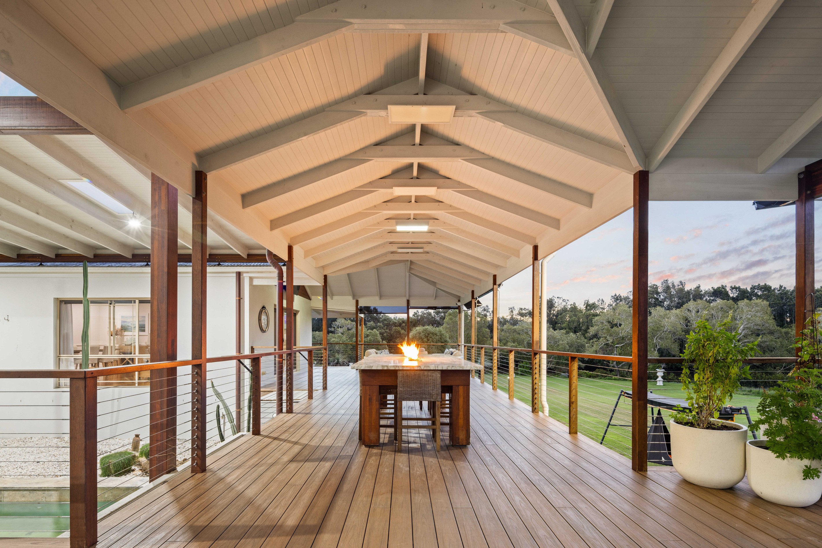 20 Riverdowns Crescent, Helensvale, QLD 4212