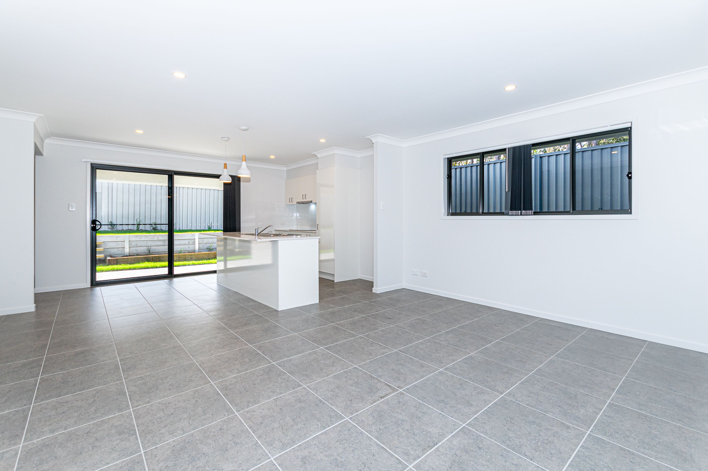33 Paige Street — photo 7 of 22