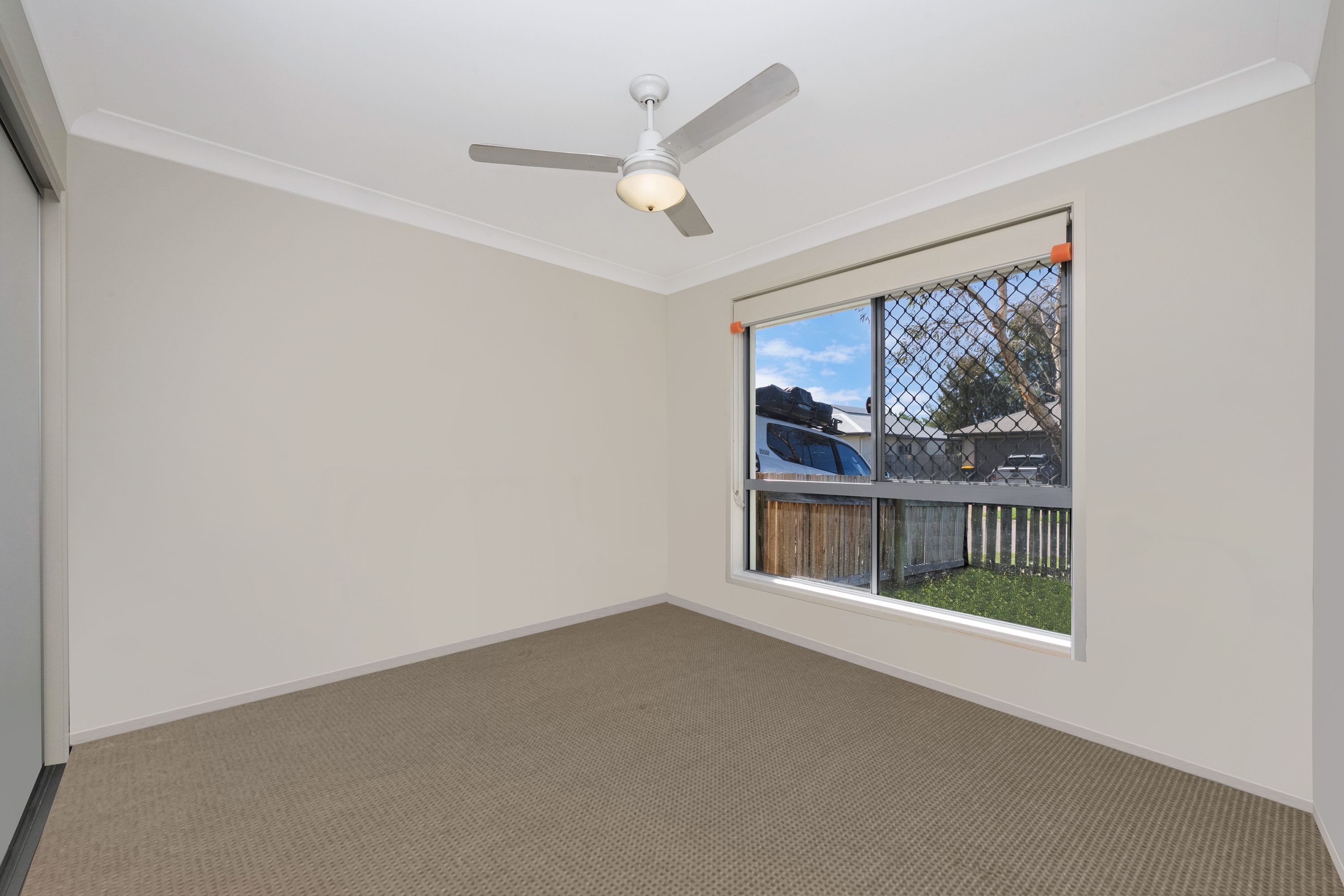 1/43 Trevalla Entrance — photo 7 of 9