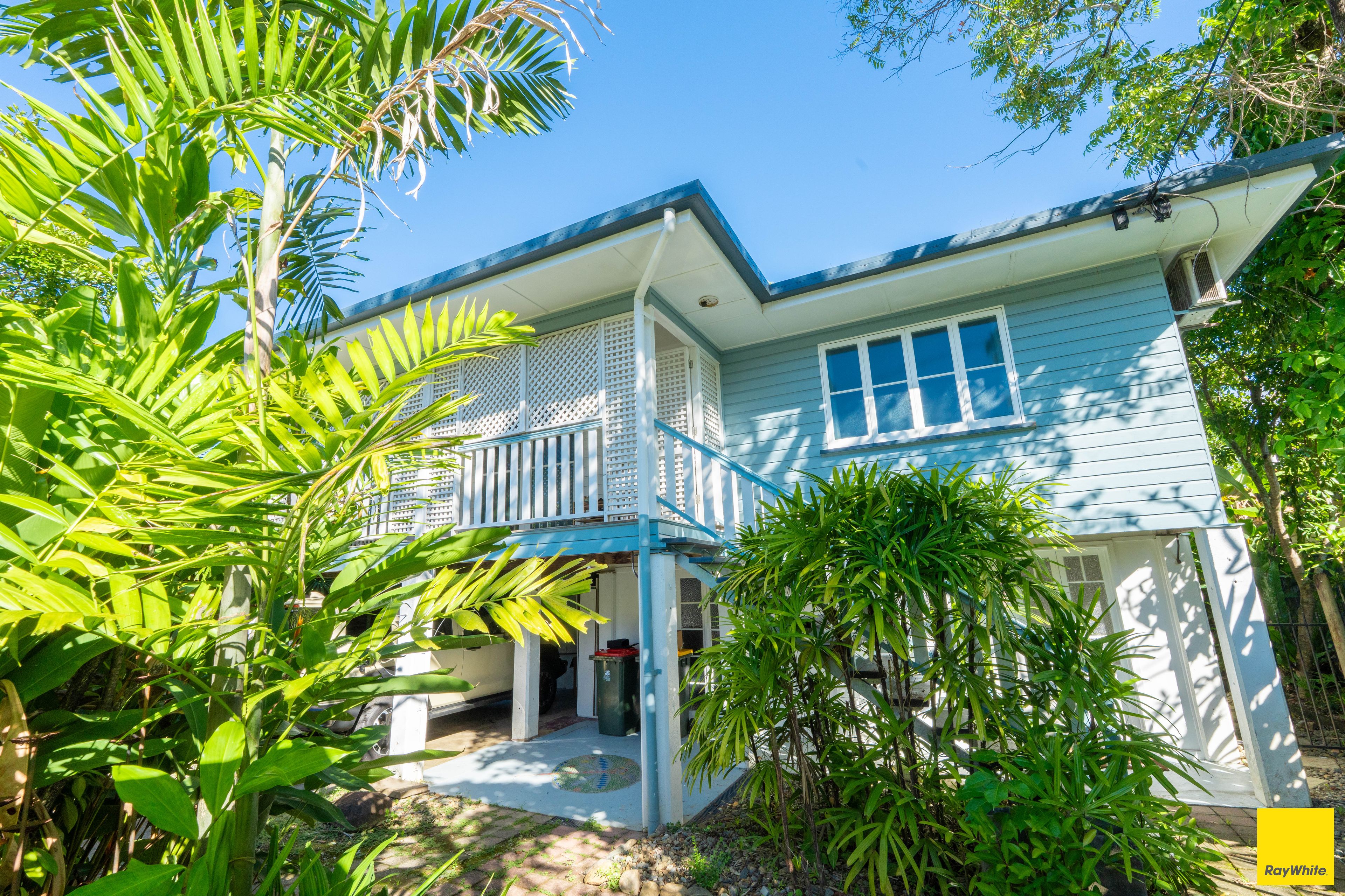153 Greenslopes Street, Edge Hill, QLD 4870