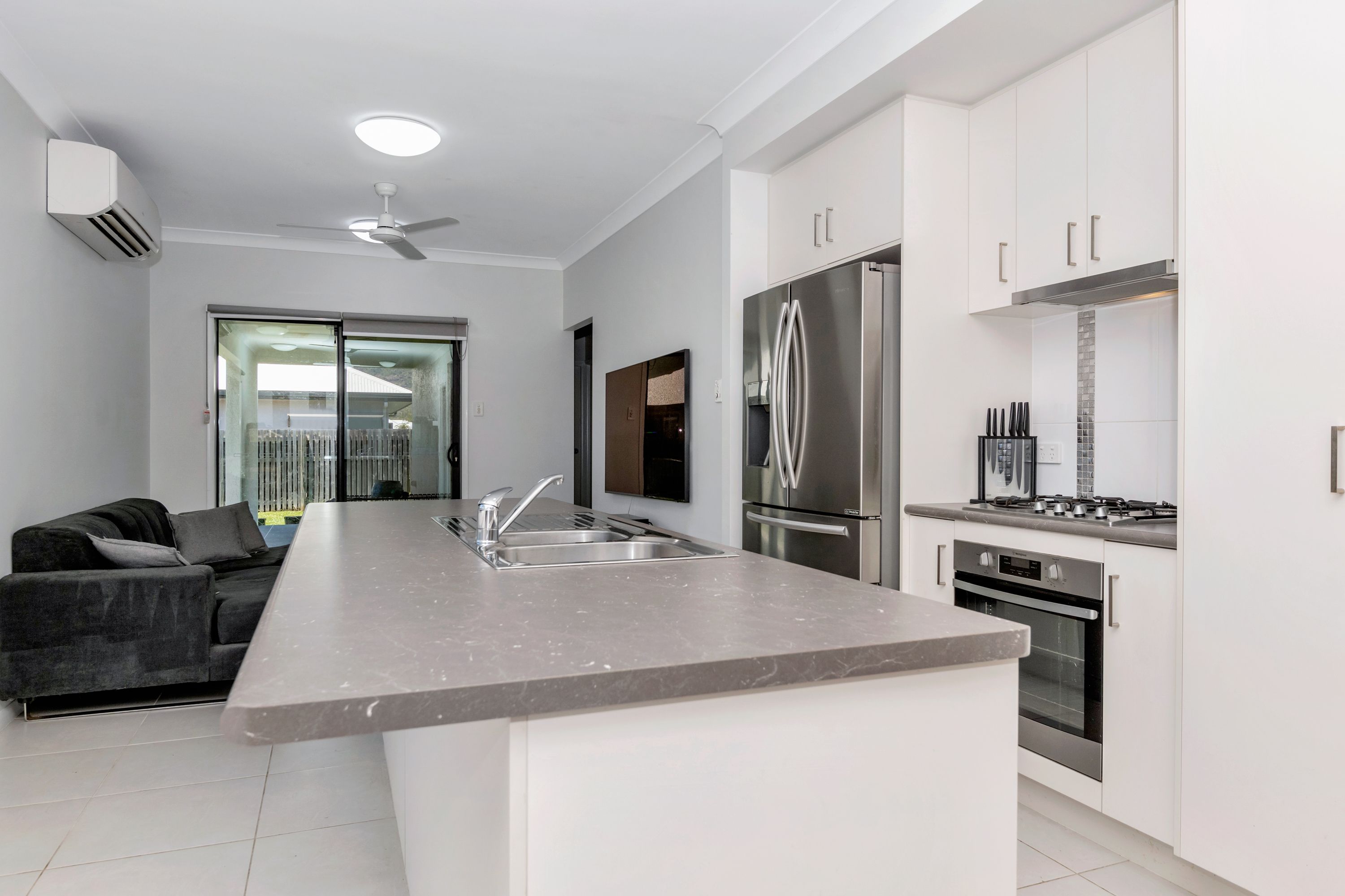 6 Resolution Street, Rasmussen, QLD 4815