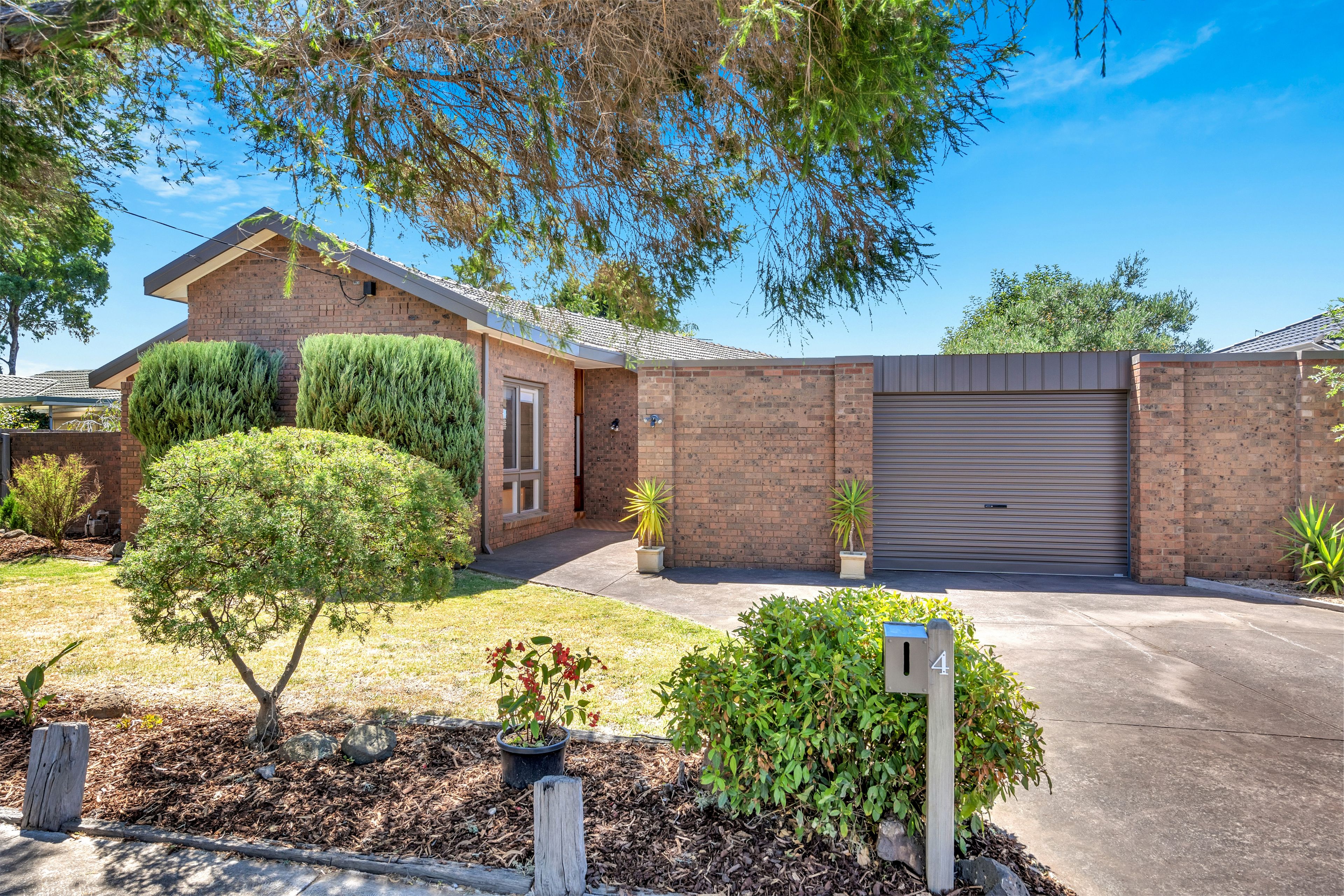4 Riversdale Street, Craigieburn, VIC 3064