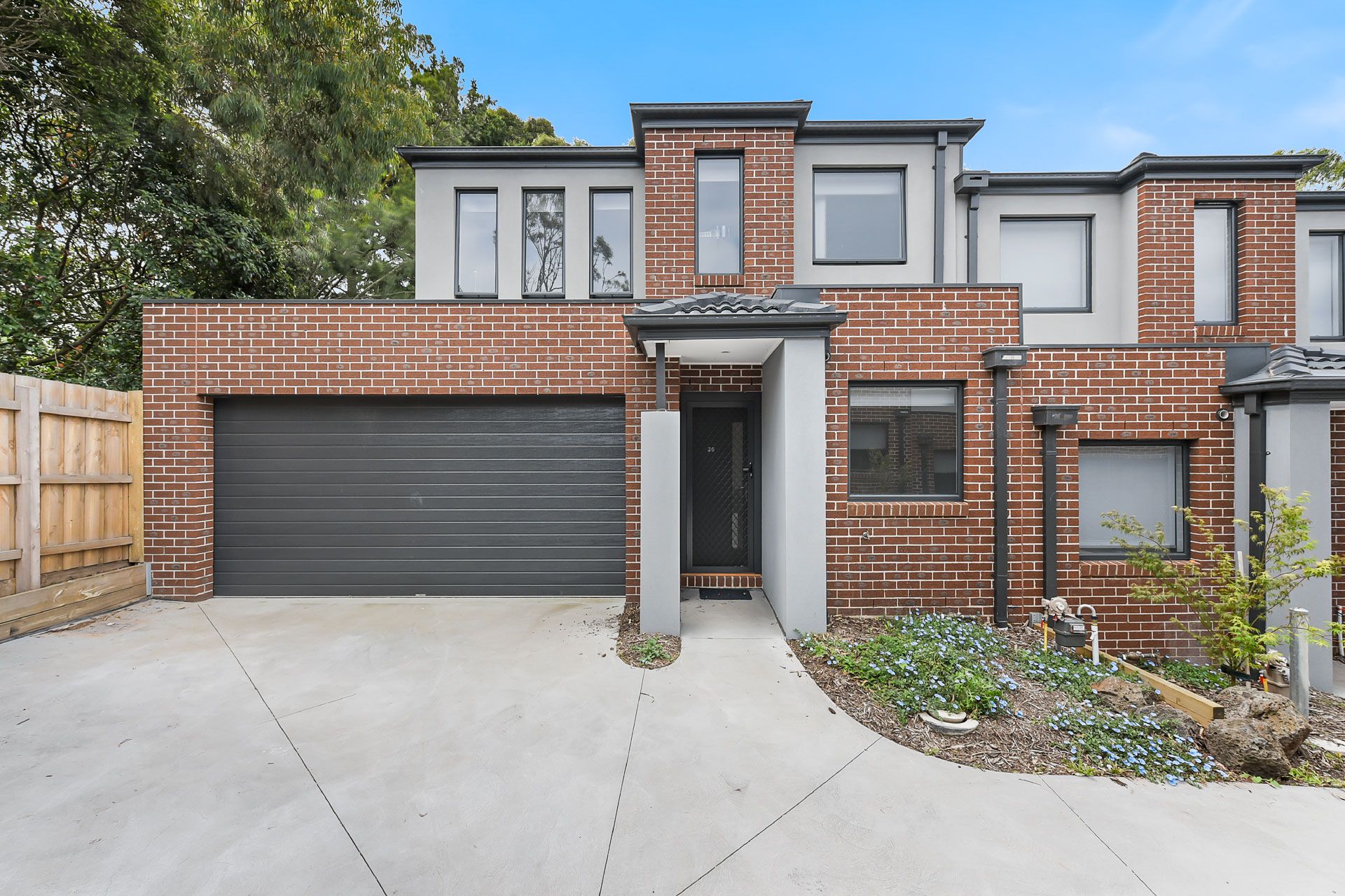 36 Innes Court, Berwick VIC 3806
