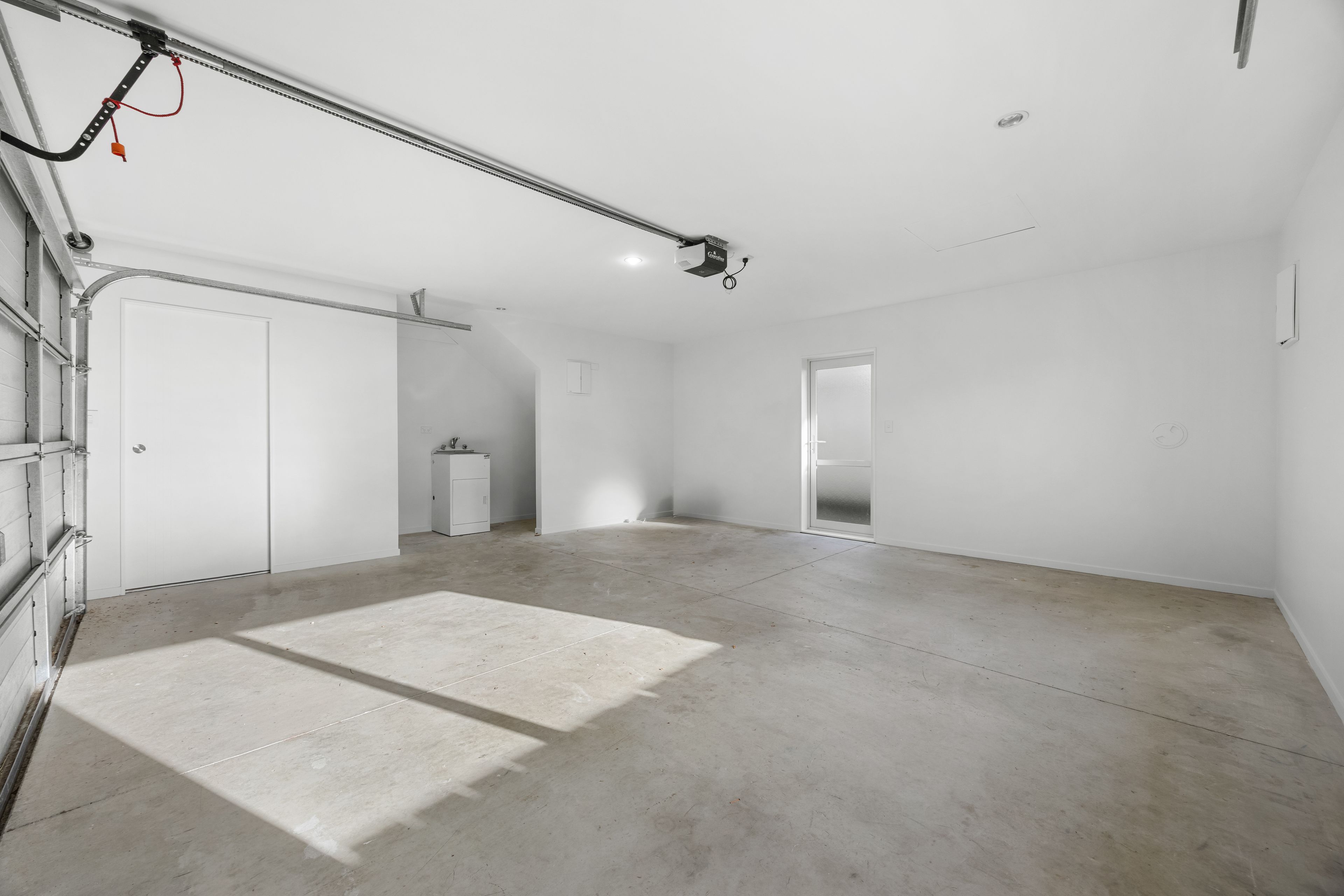 6A Alan Avenue, Henderson, Waitakere City