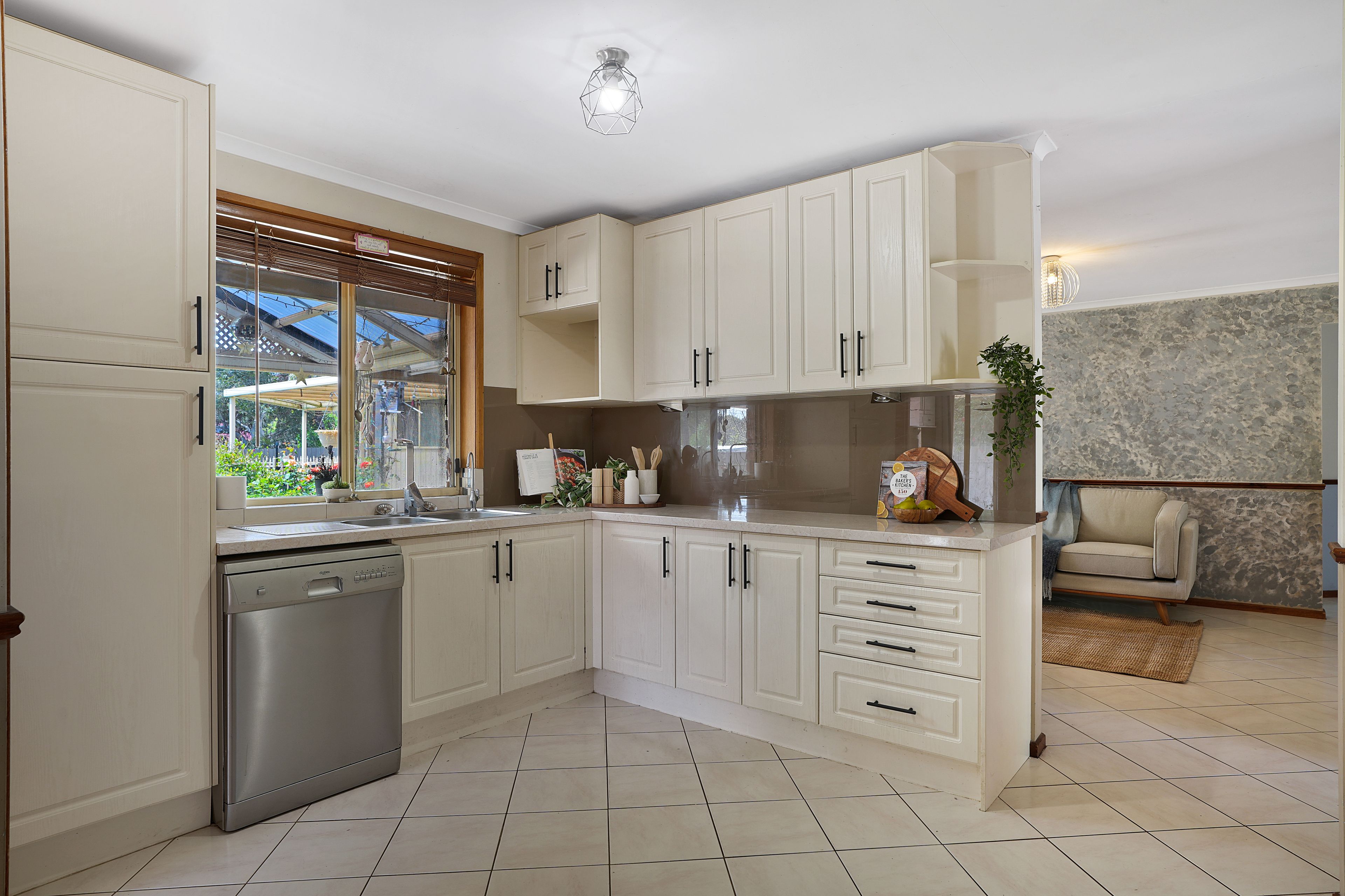 3 Rebbeck Court — photo 8 of 30