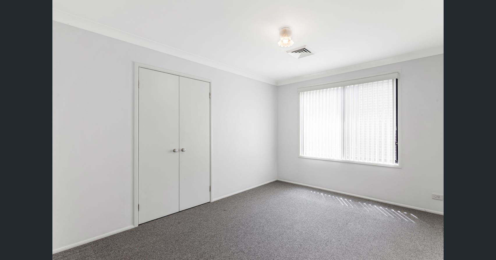 115 Bayview Avenue — photo 9 of 13
