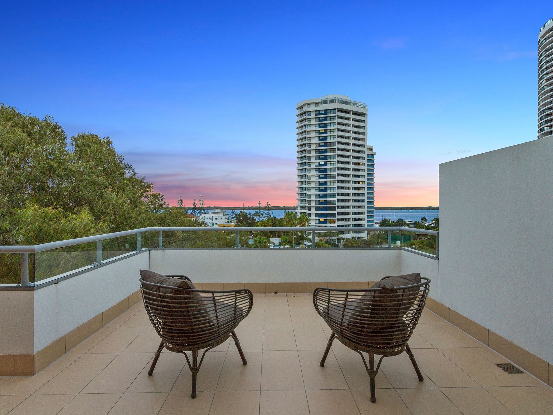 21A/20-28 Bayview Street, Runaway Bay, QLD 4216
